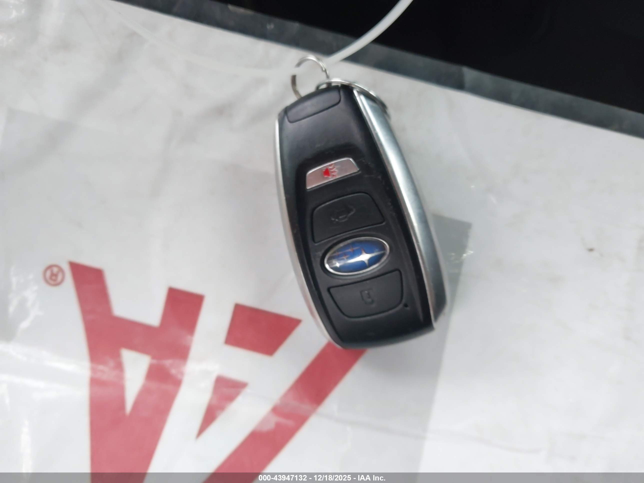 SUBARU OUTBACK image 11