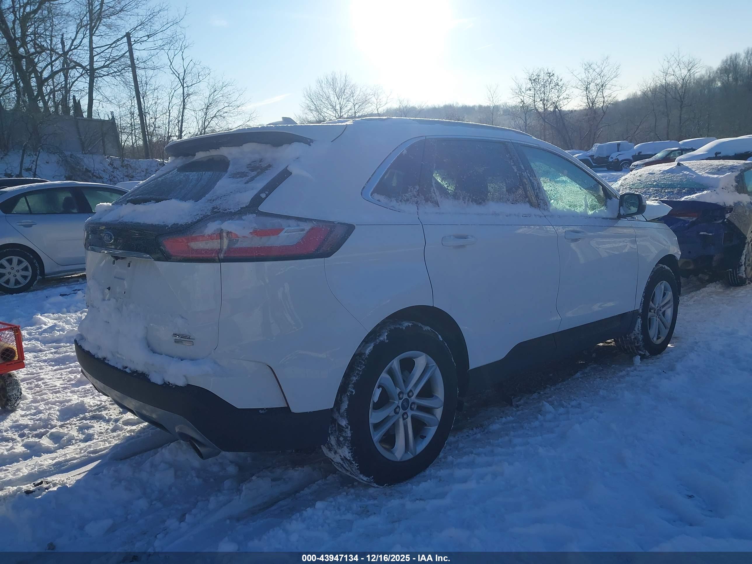 FORD EDGE image 4
