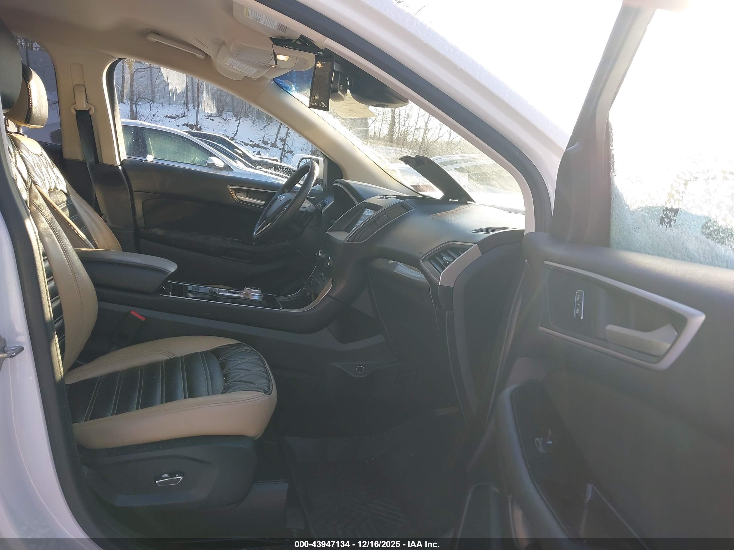 FORD EDGE image 5