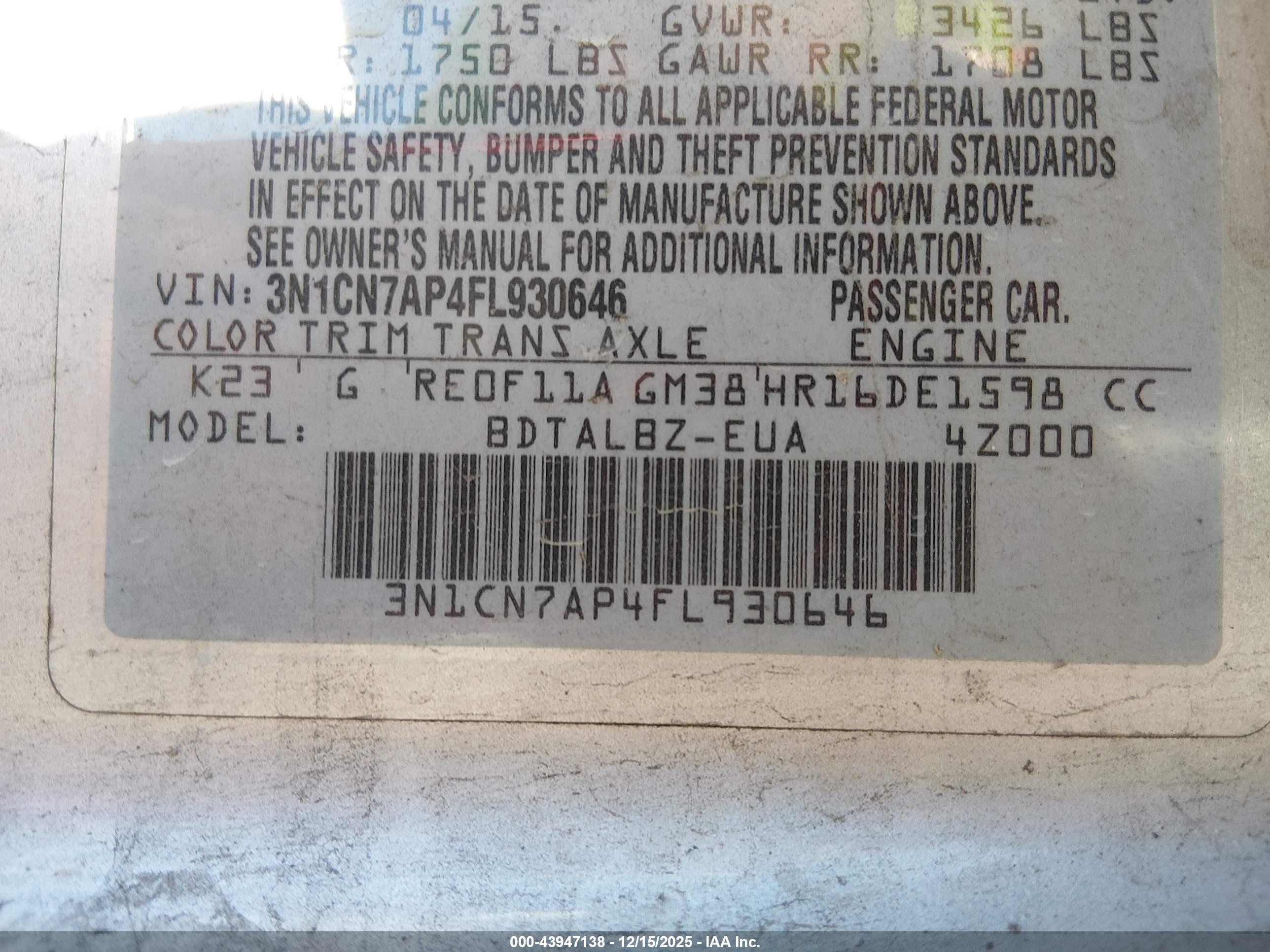 NISSAN VERSA image 9