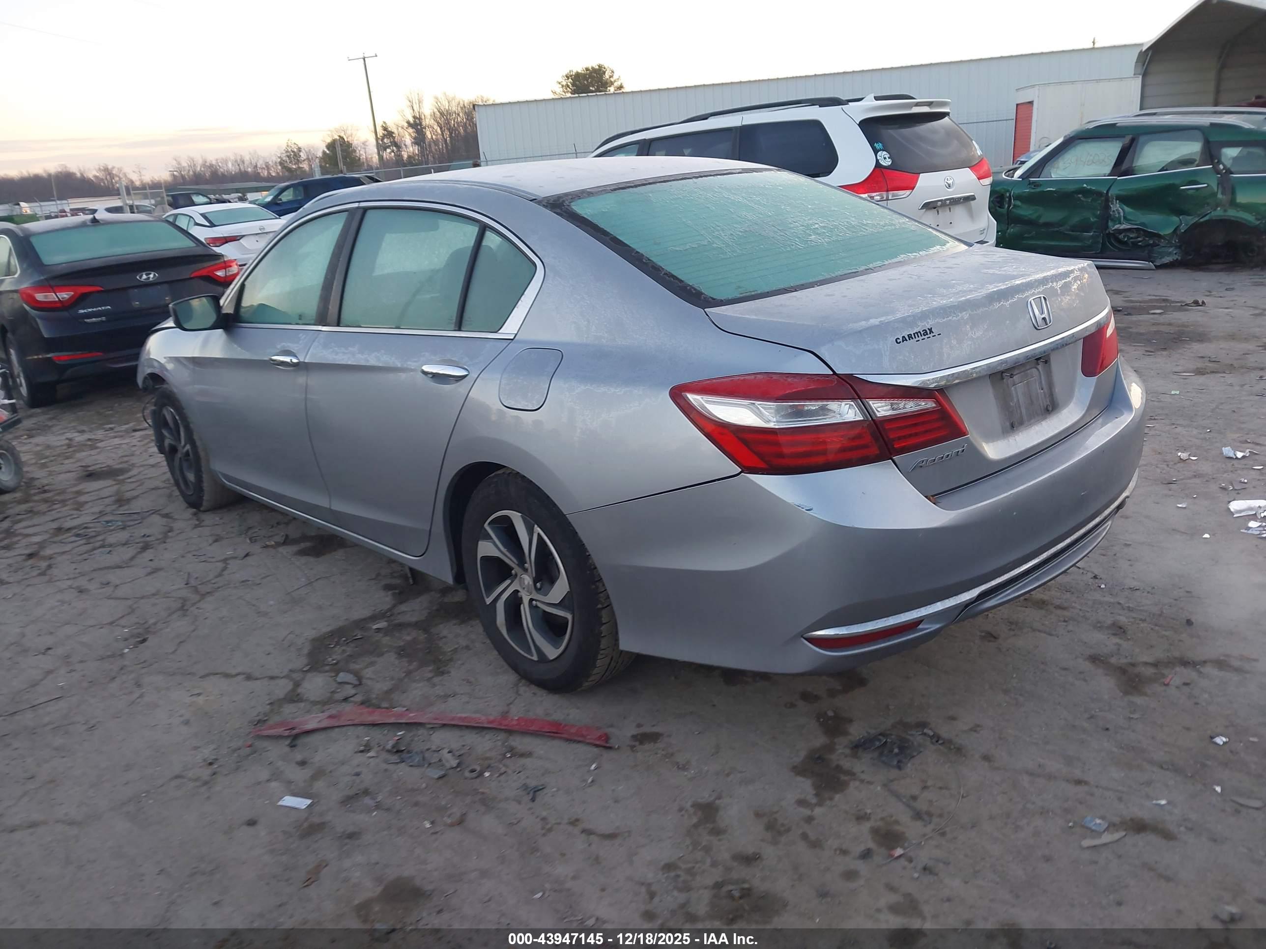 HONDA ACCORD image 3