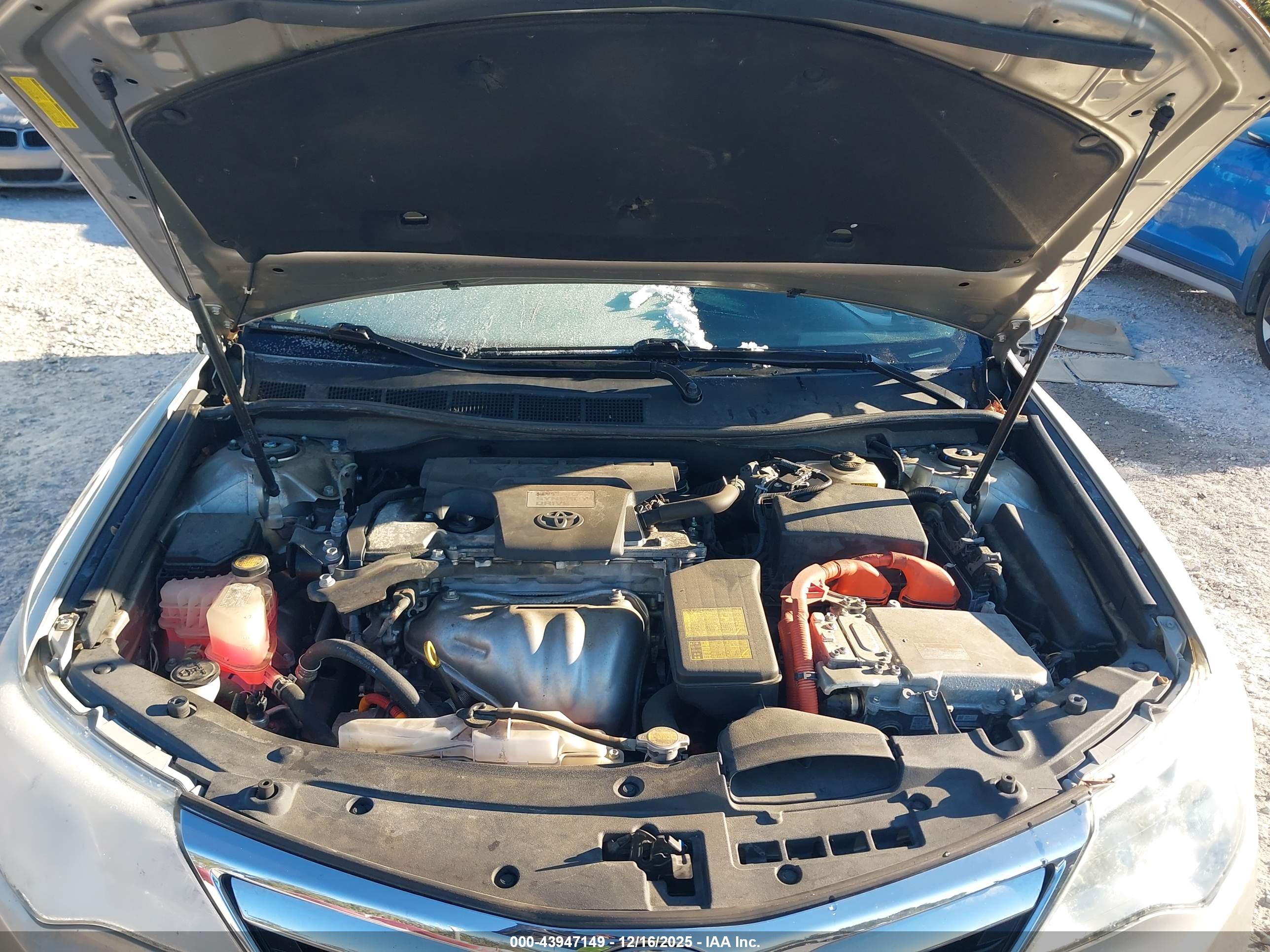 TOYOTA CAMRY image 10