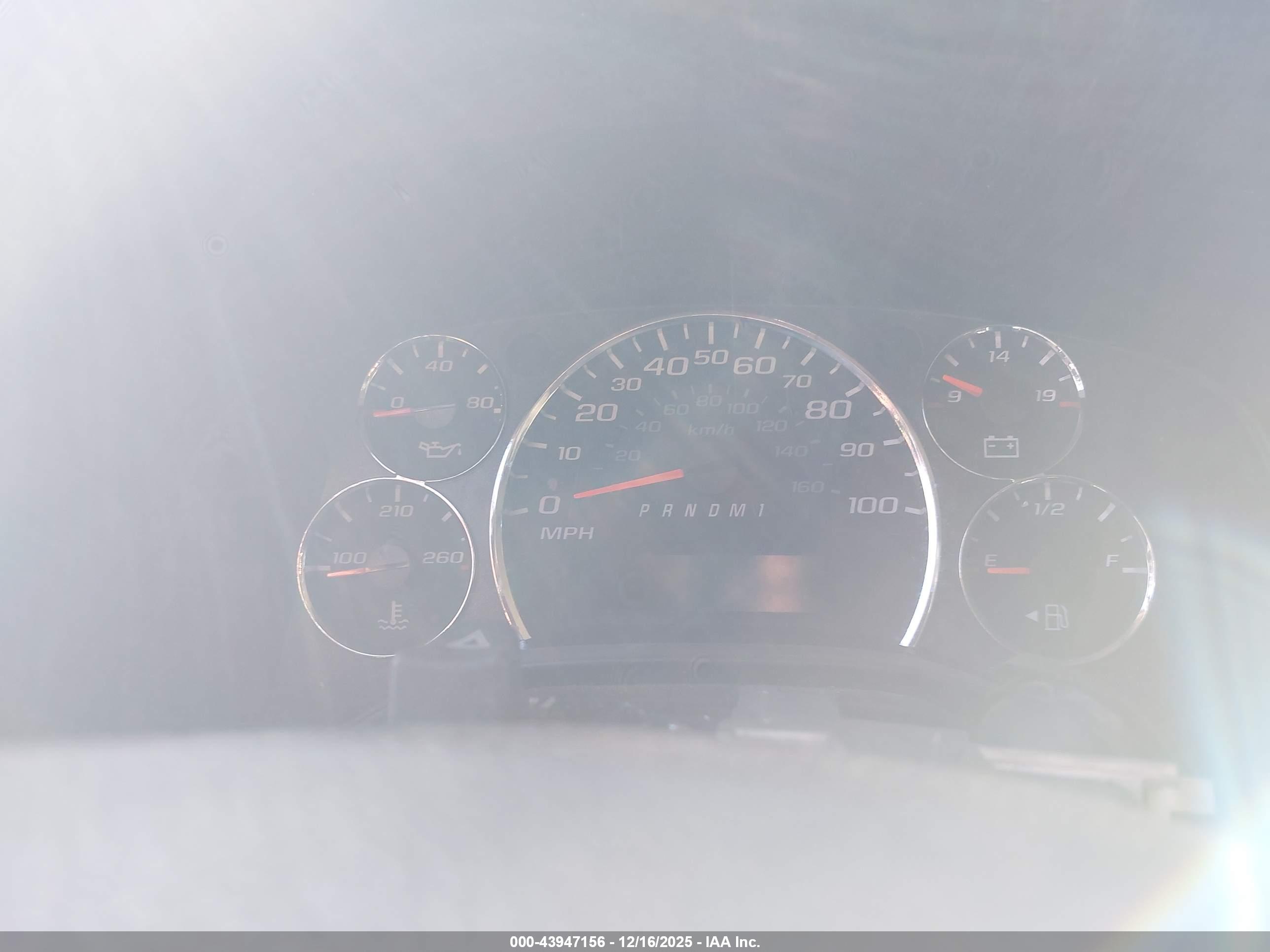 GMC SAVANA image 7
