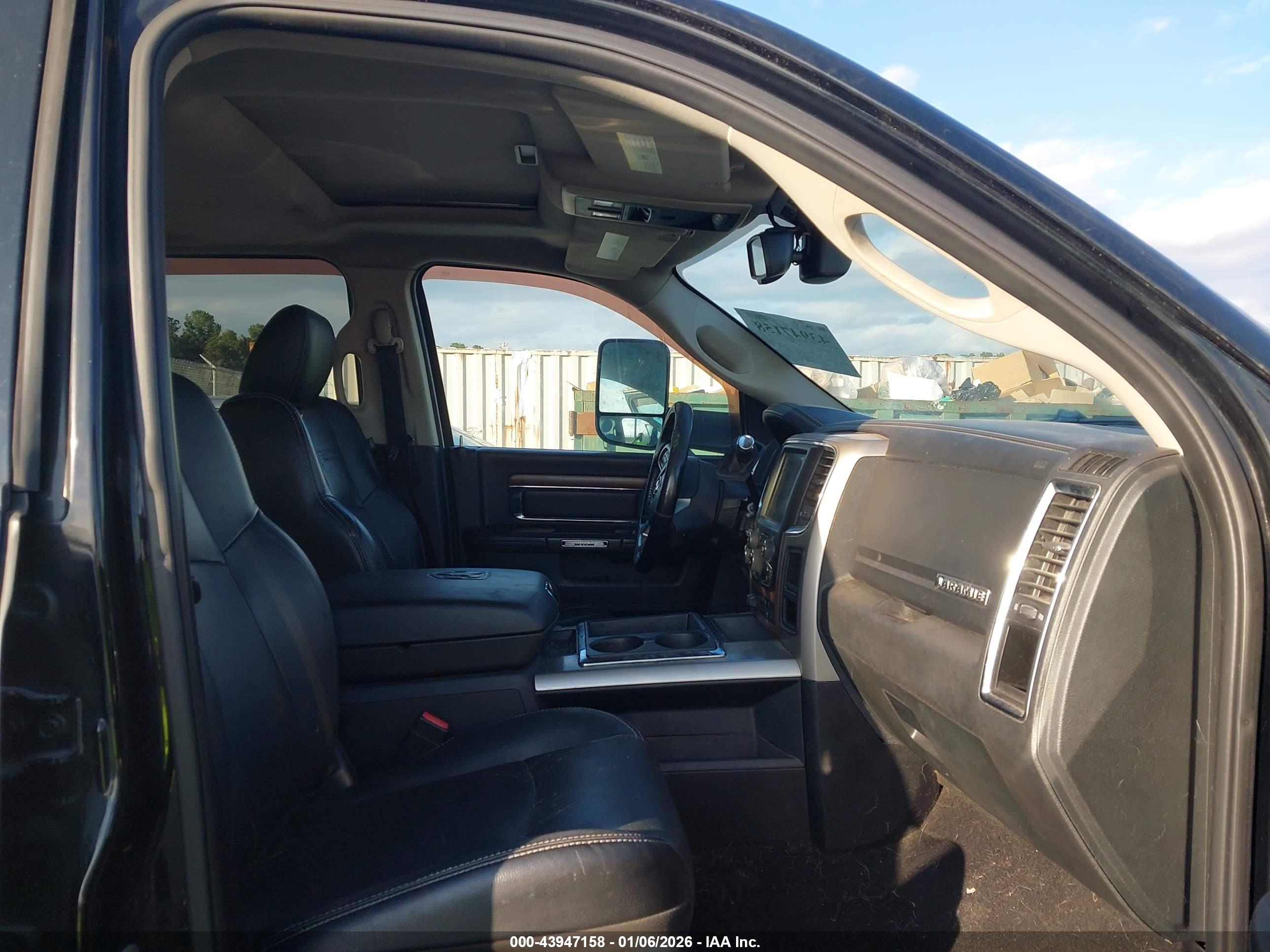 RAM 2500 image 5