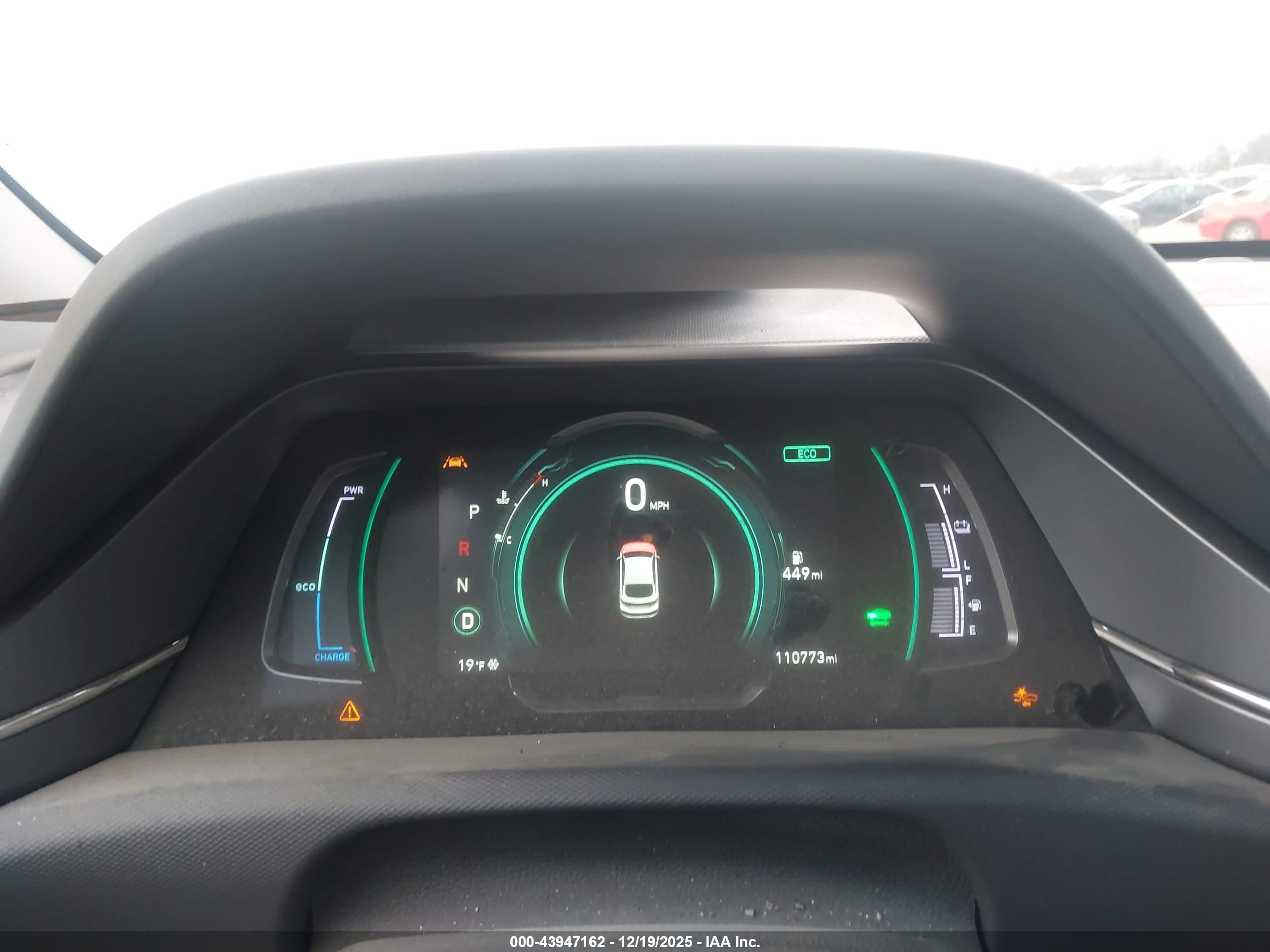 HYUNDAI IONIQ image 7