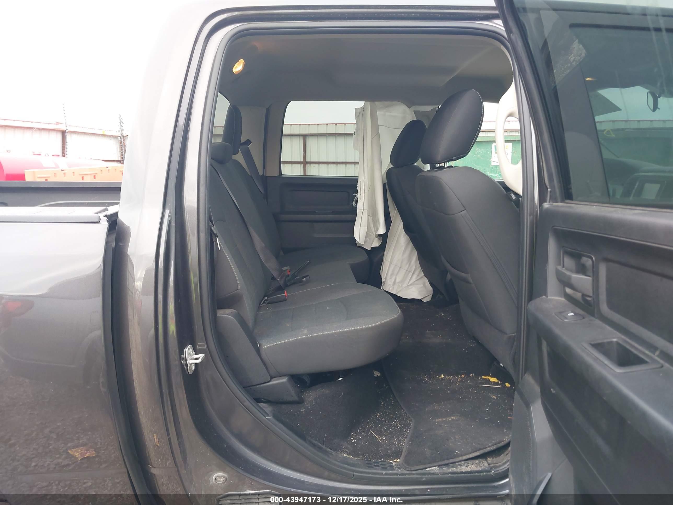 RAM 1500 image 8