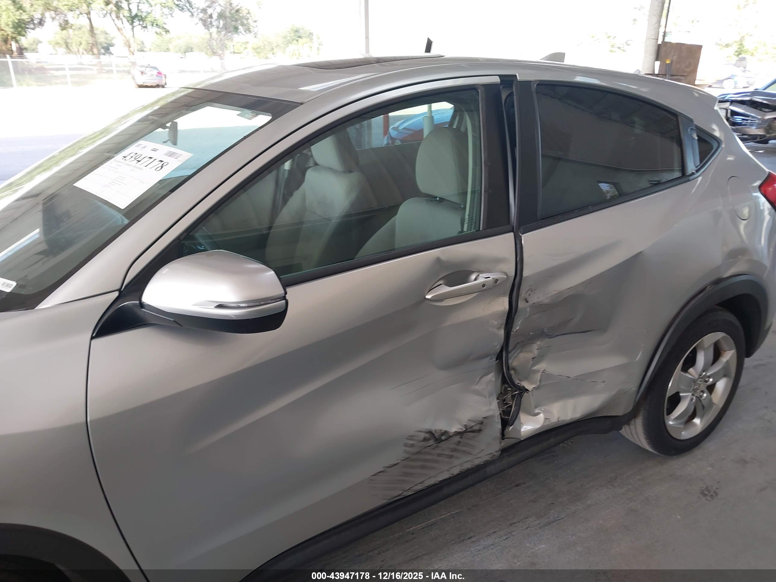 HONDA HR-V image 6