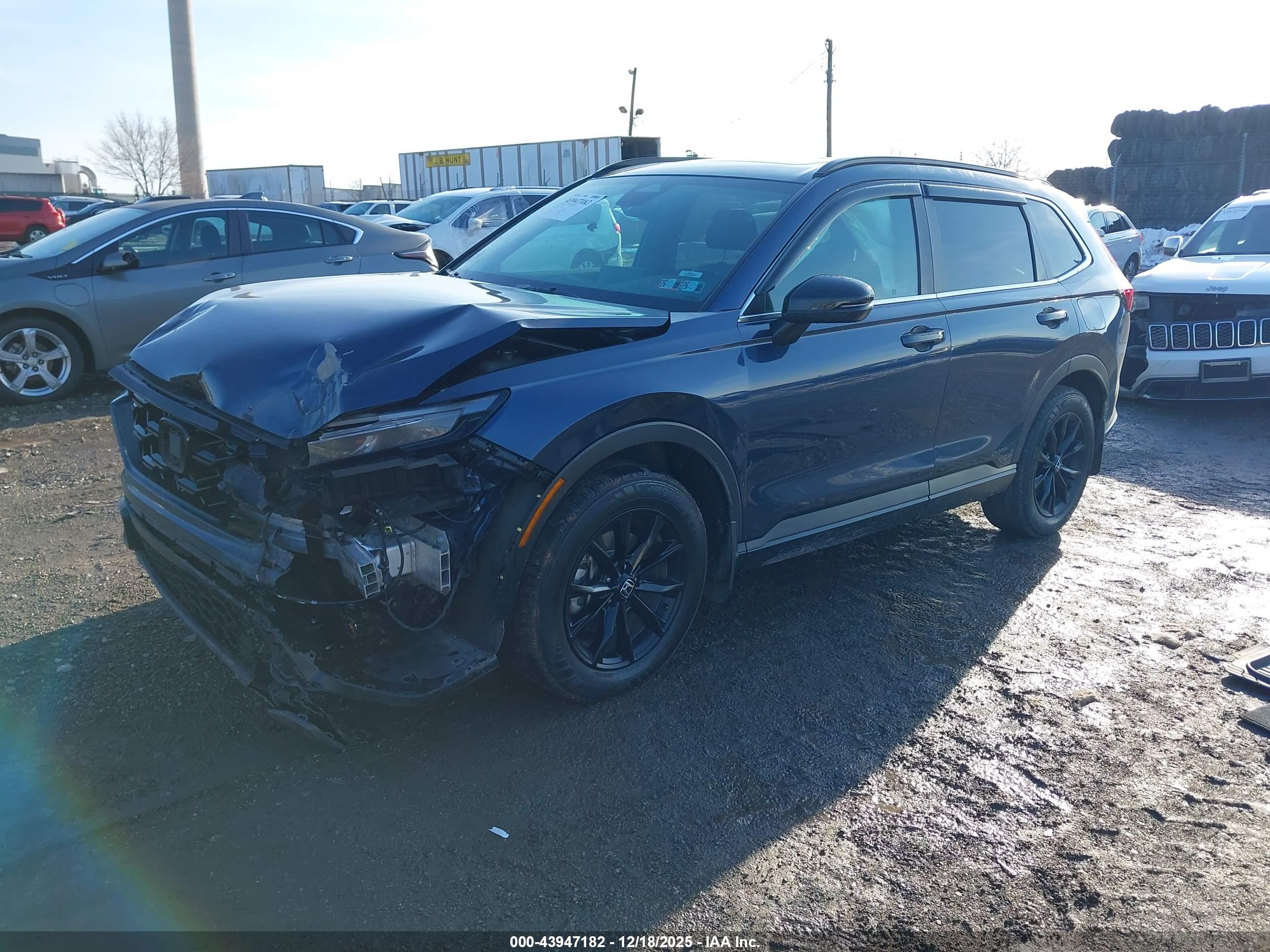 HONDA CR-V image 2