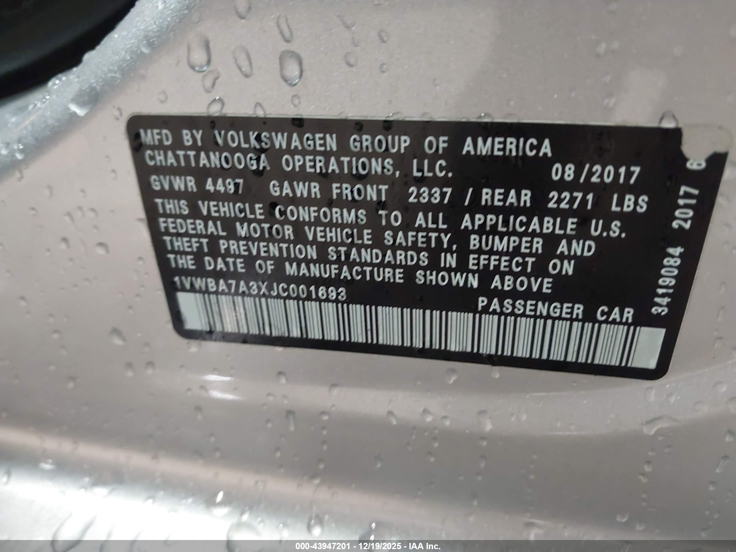 VOLKSWAGEN PASSAT image 9