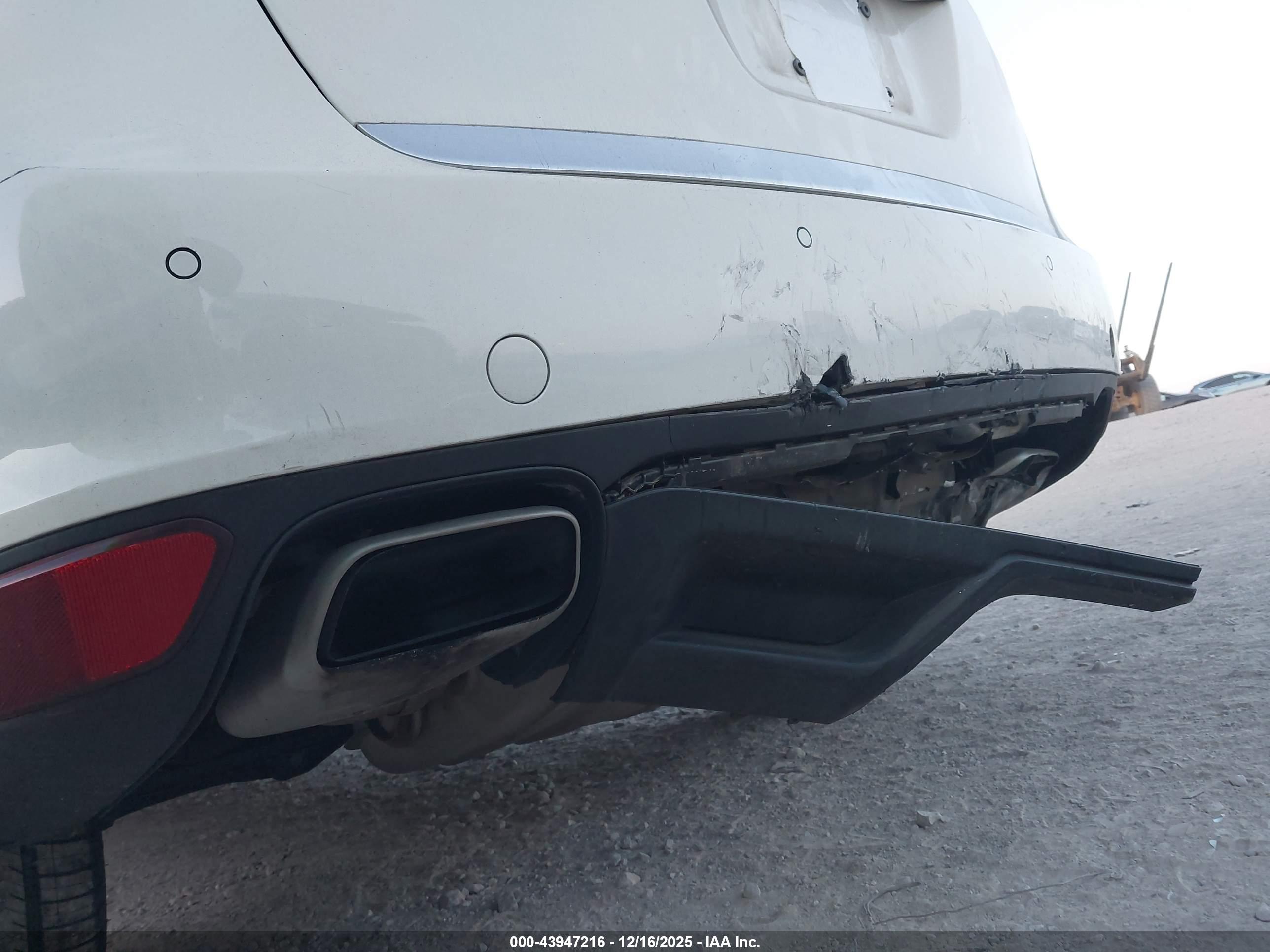 PORSCHE CAYENNE image 6