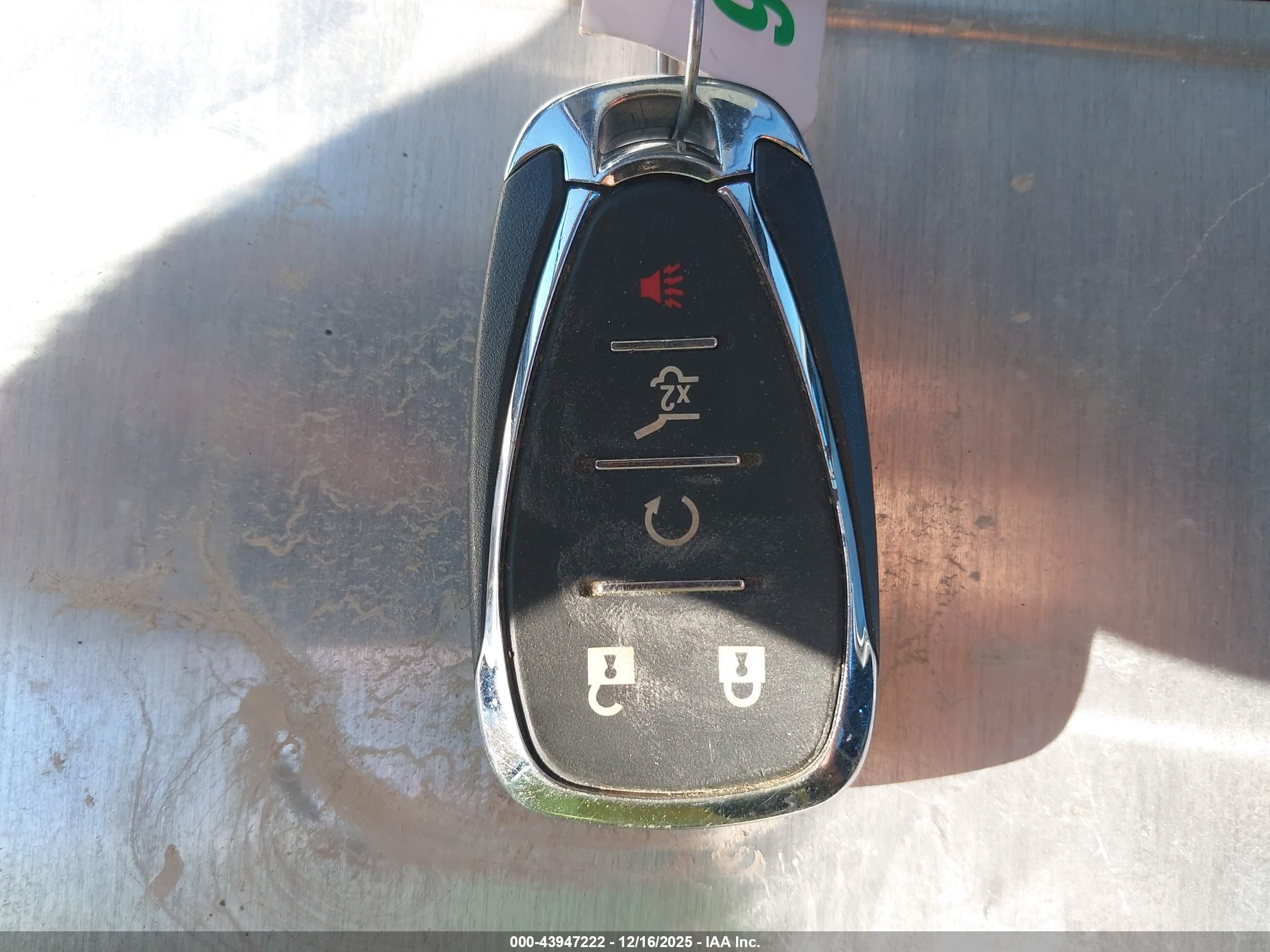 CHEVROLET EQUINOX image 11