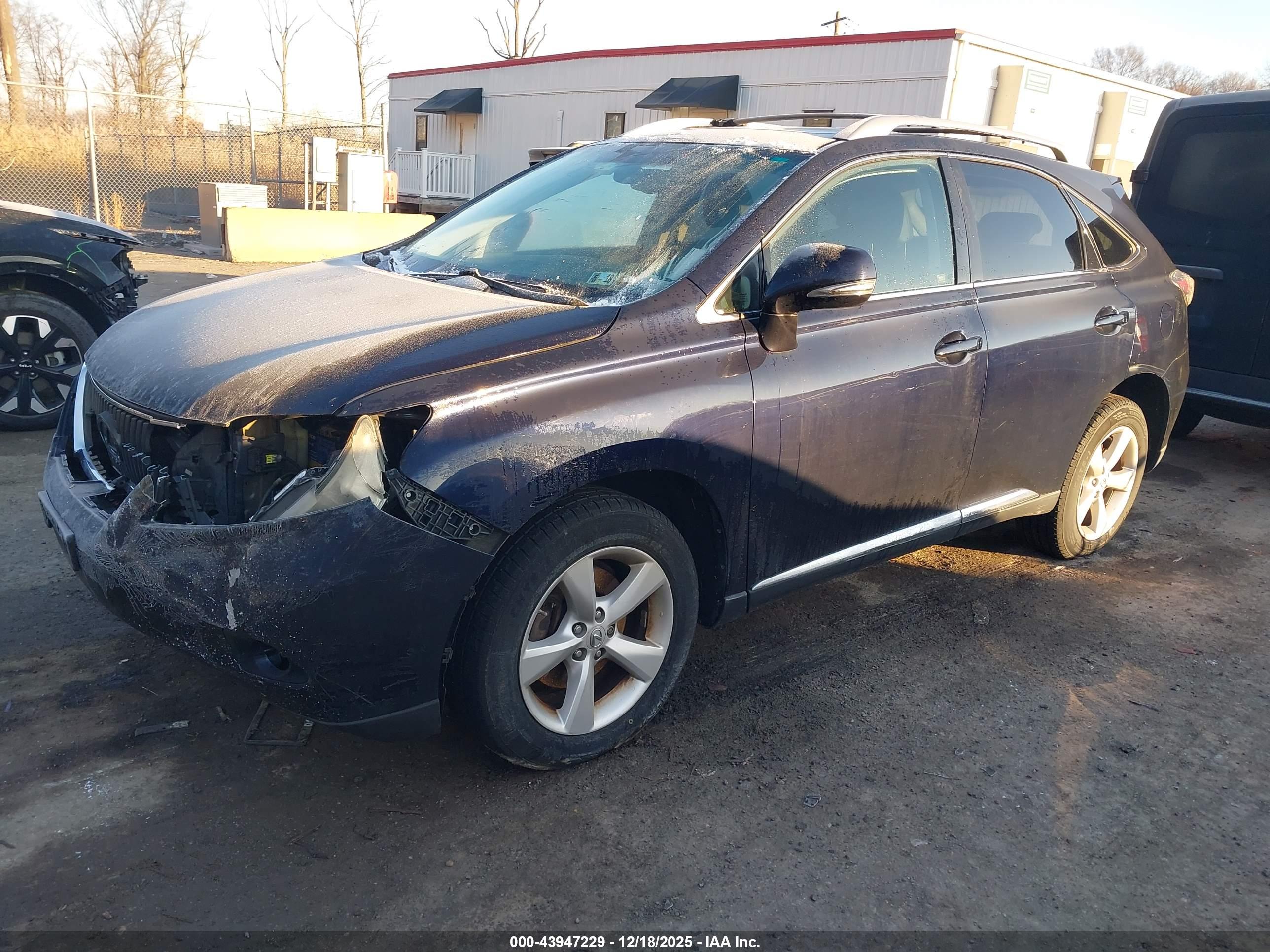 LEXUS RX image 2