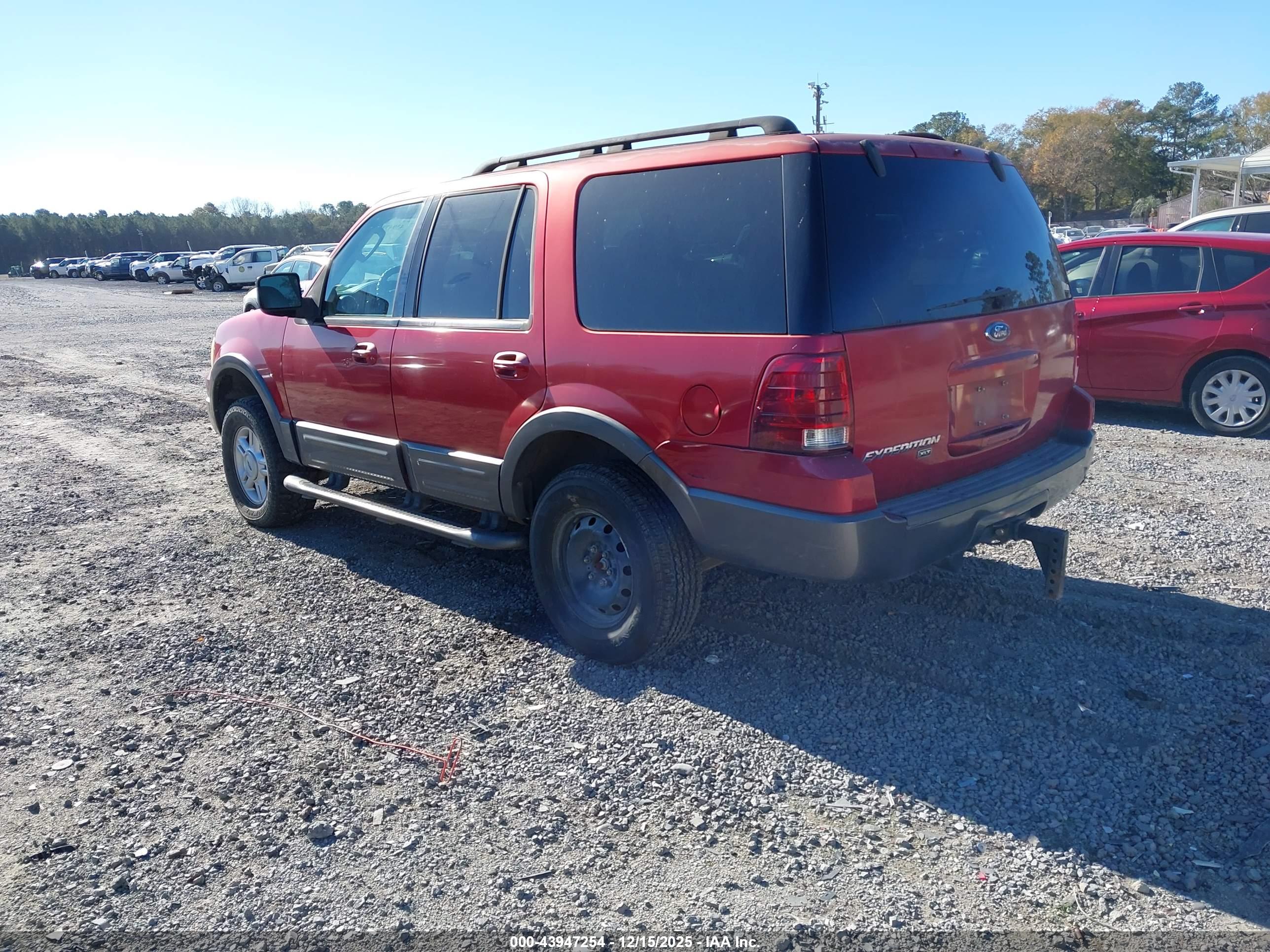 FORD EXPEDITION image 3