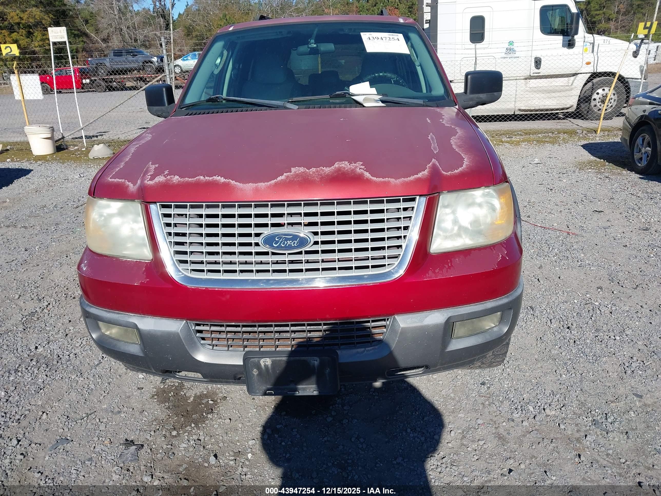 FORD EXPEDITION image 6