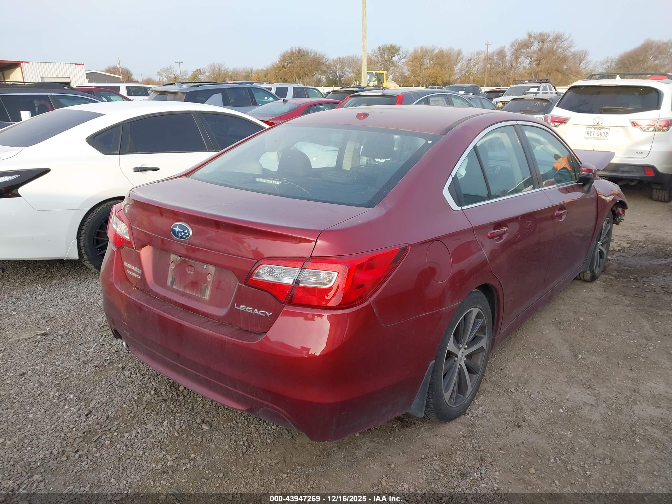 SUBARU LEGACY image 4
