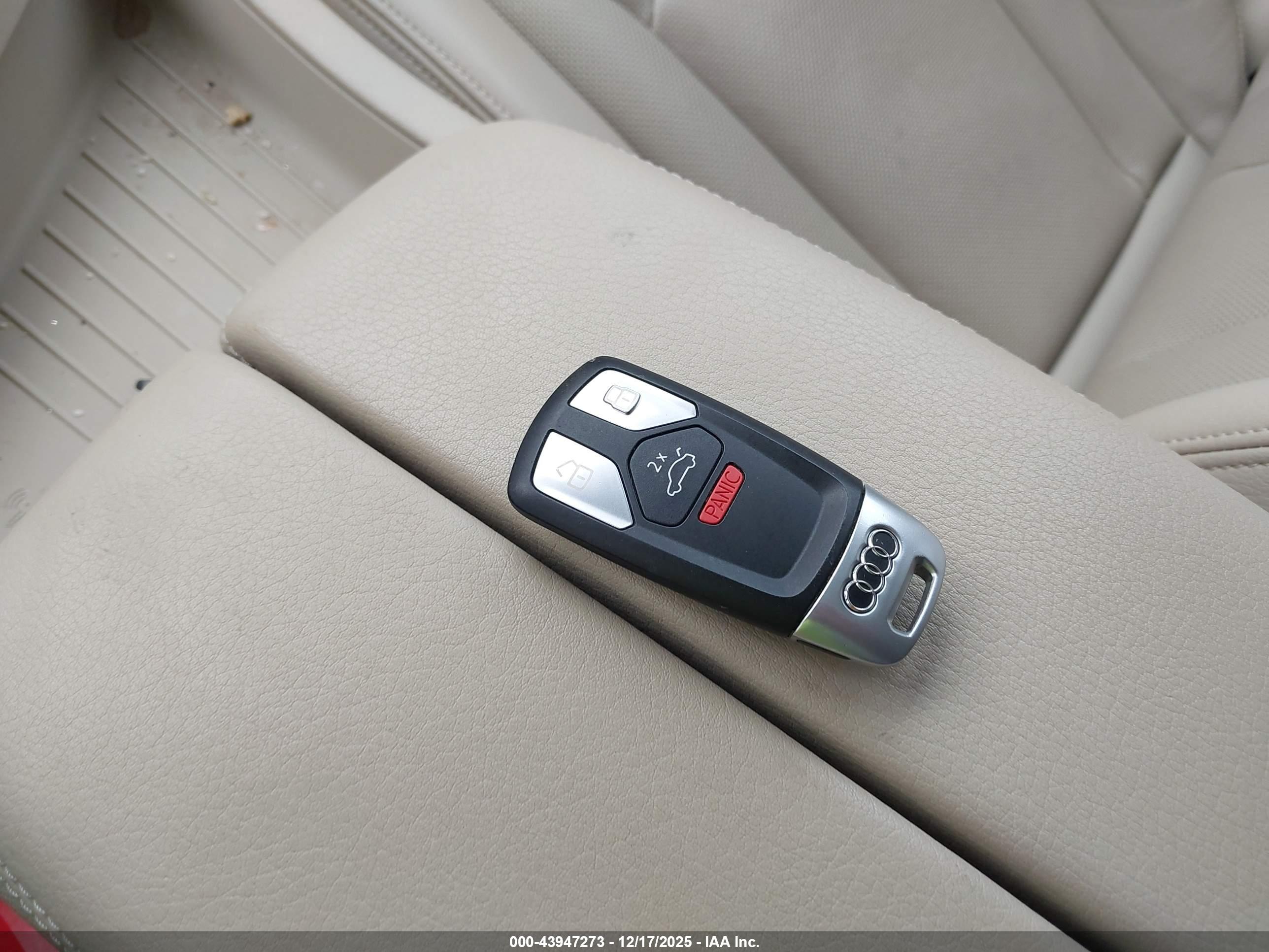 AUDI Q7 image 11