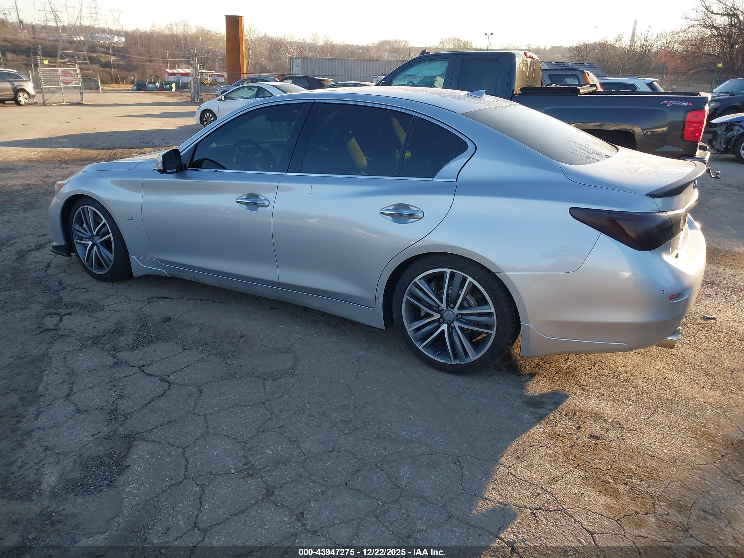 INFINITI Q50 image 3
