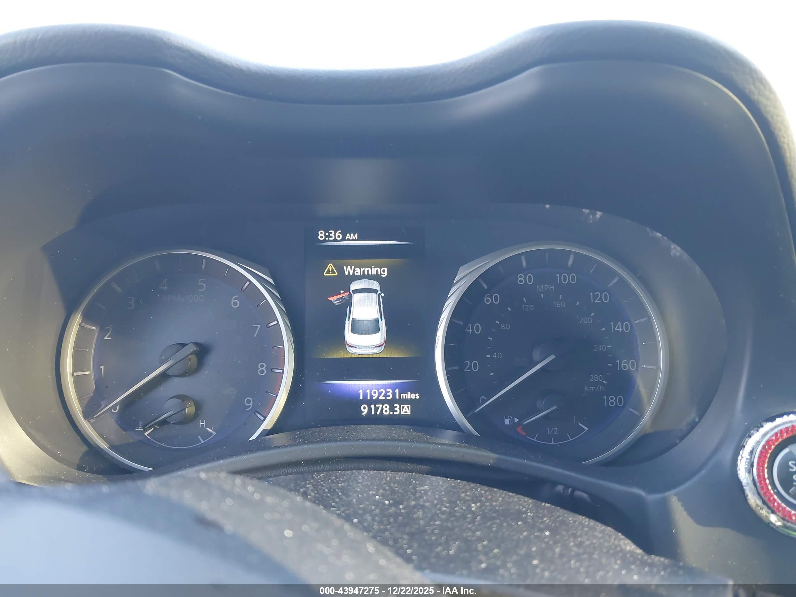 INFINITI Q50 image 7