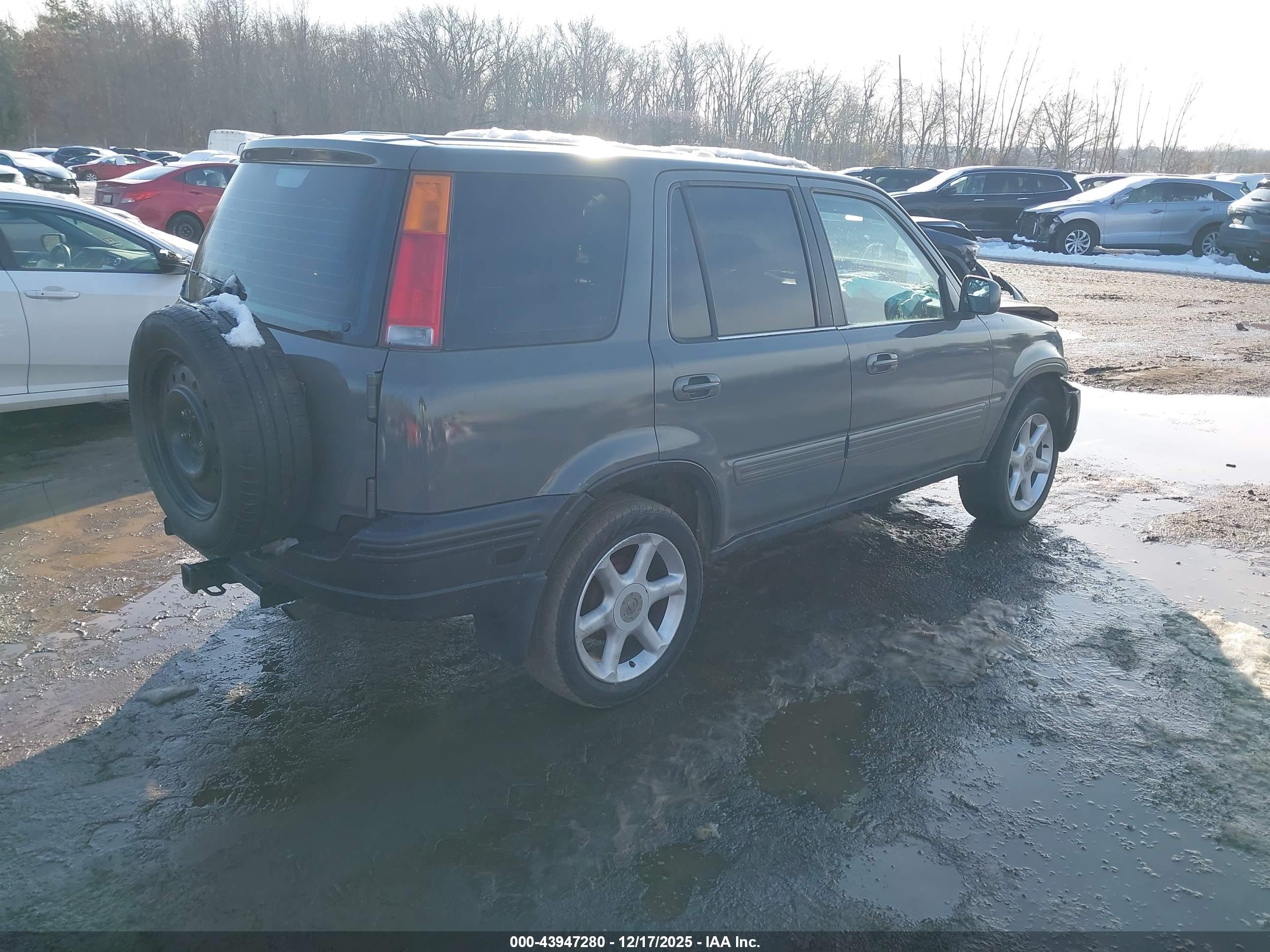 HONDA CR-V image 4