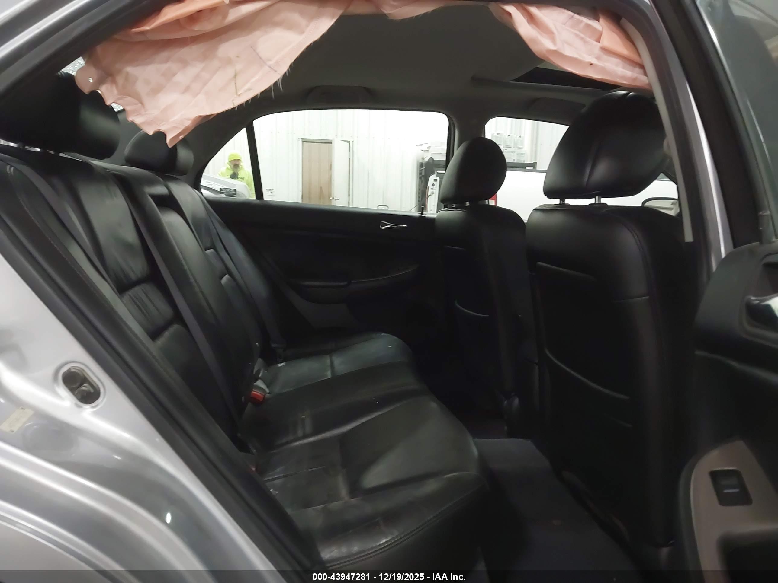 HONDA ACCORD image 8