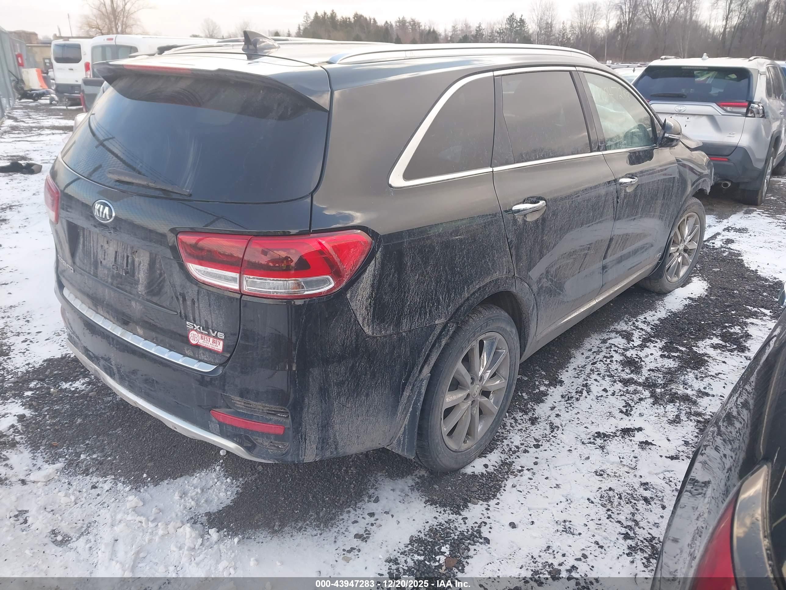 KIA SORENTO image 4