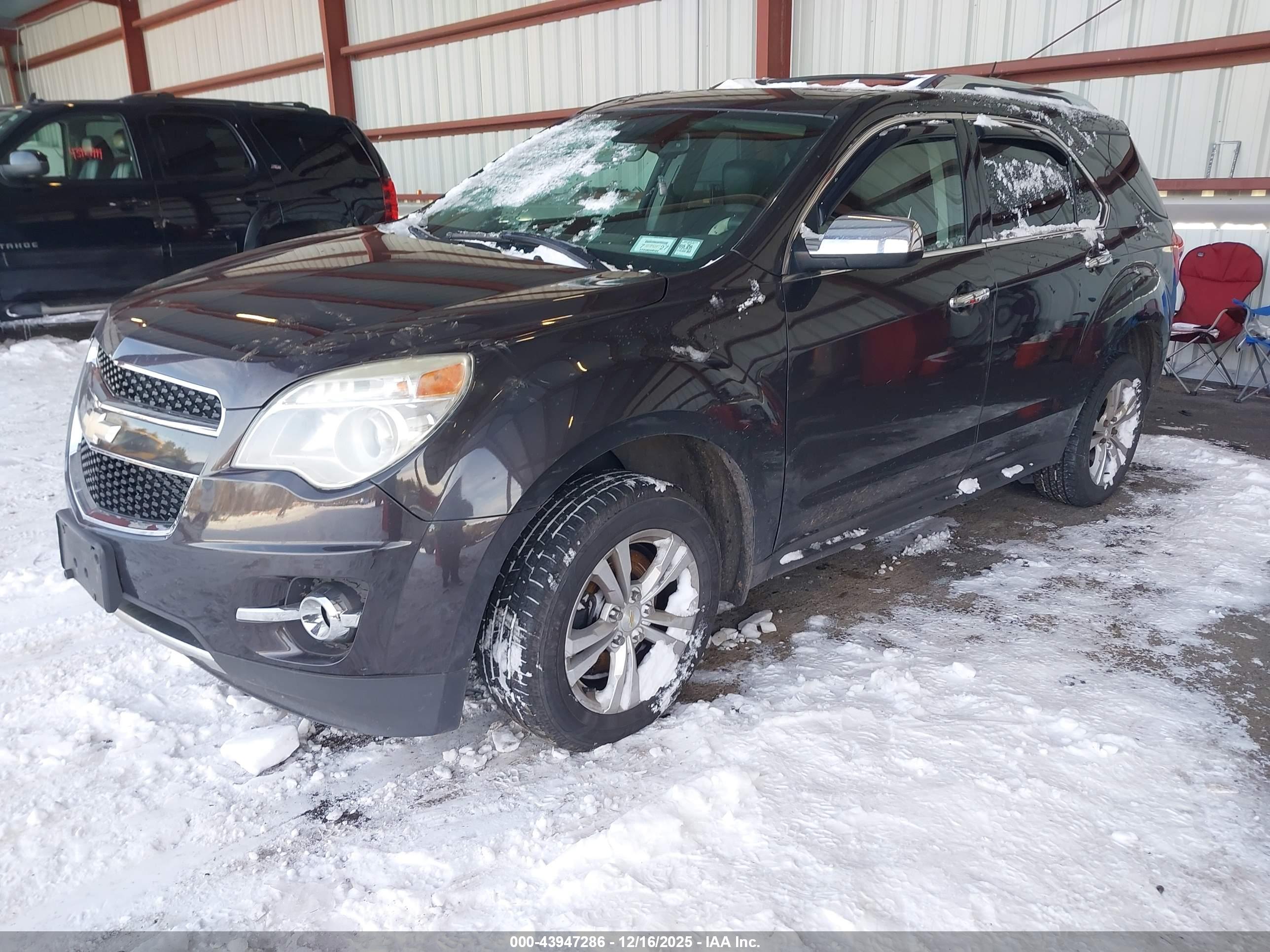 CHEVROLET EQUINOX image 2