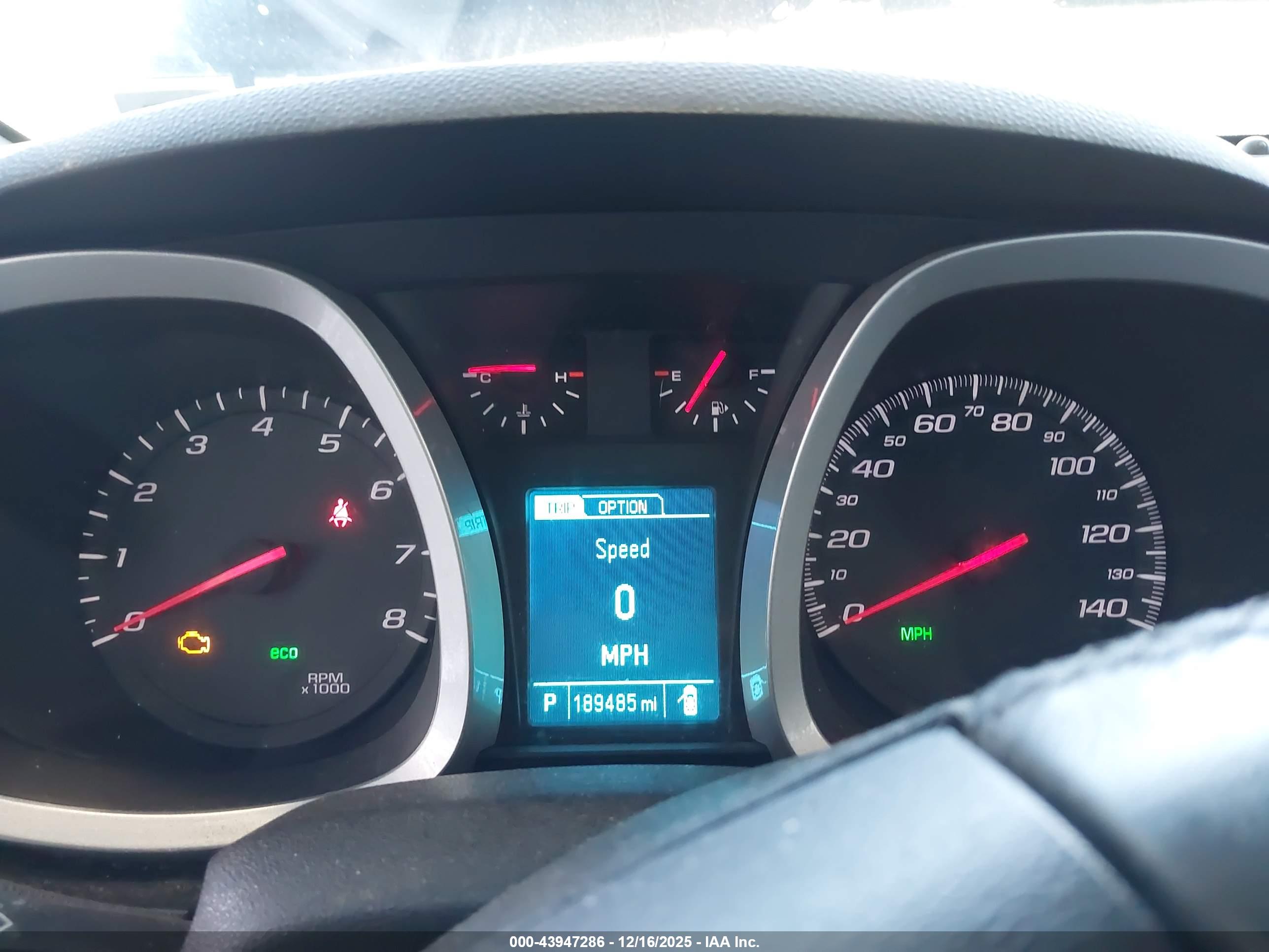 CHEVROLET EQUINOX image 7
