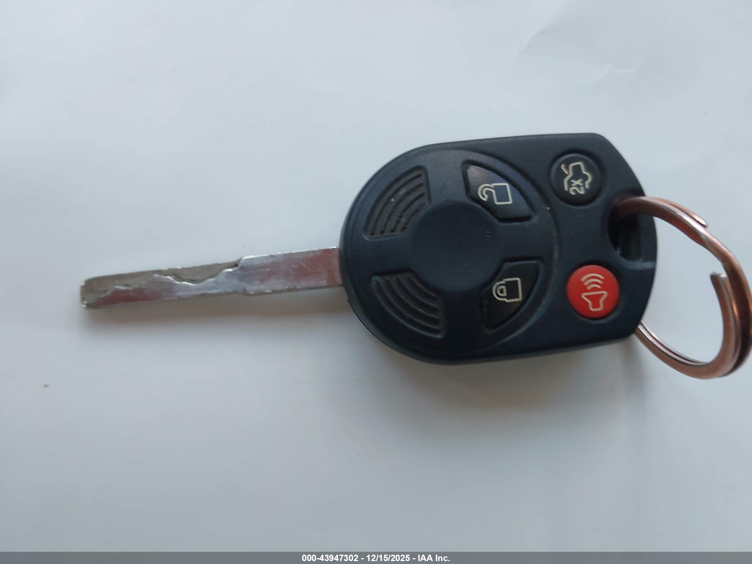 FORD FOCUS image 11