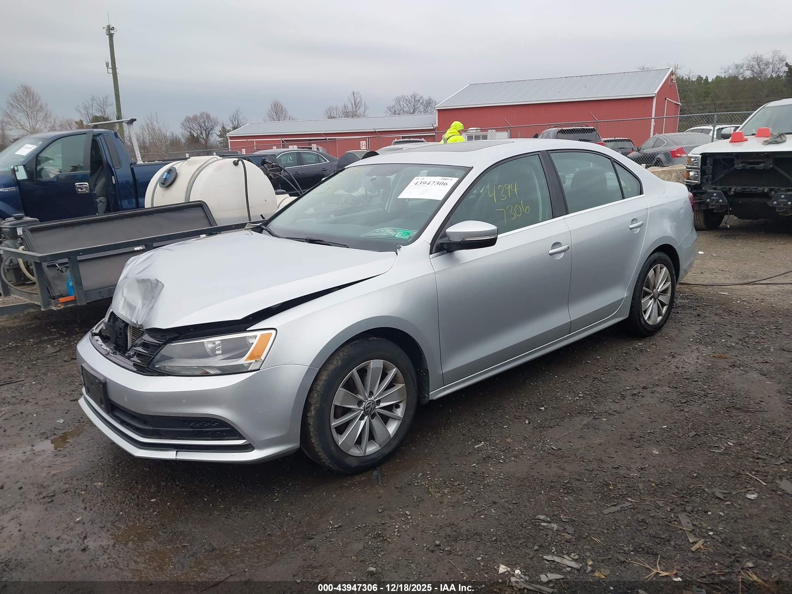 VOLKSWAGEN JETTA image 2