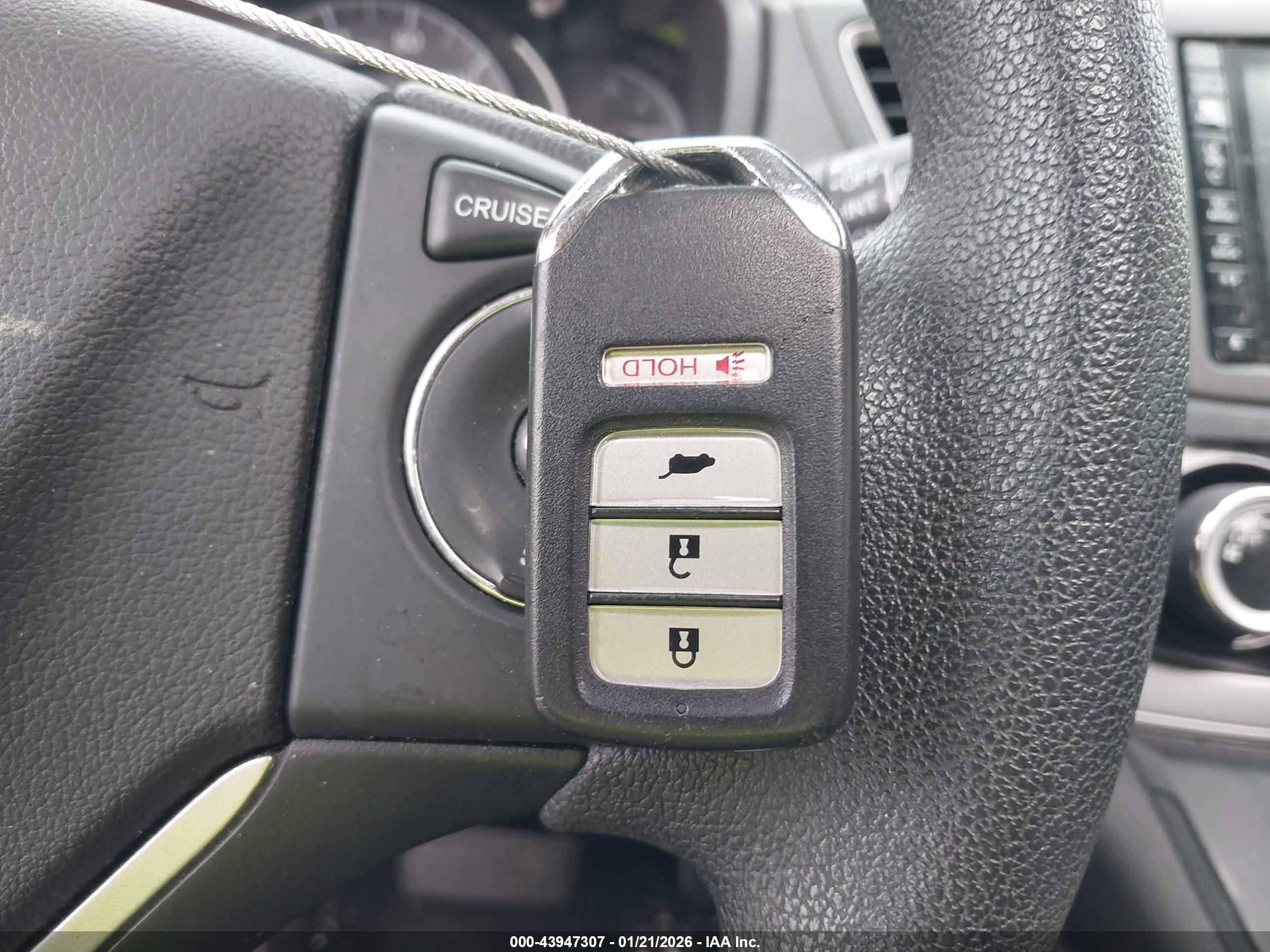 HONDA CR-V image 11