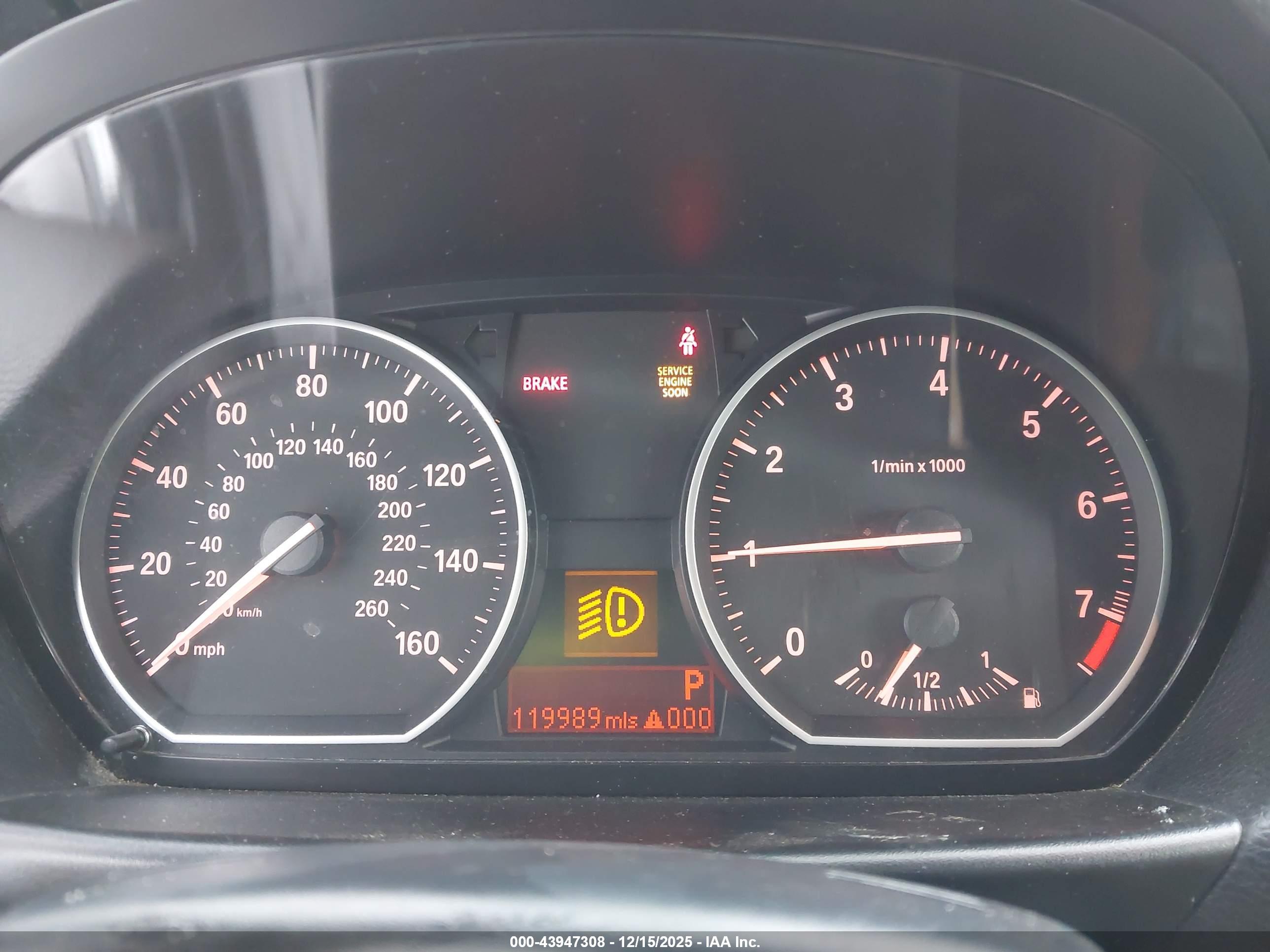 BMW 128I image 7