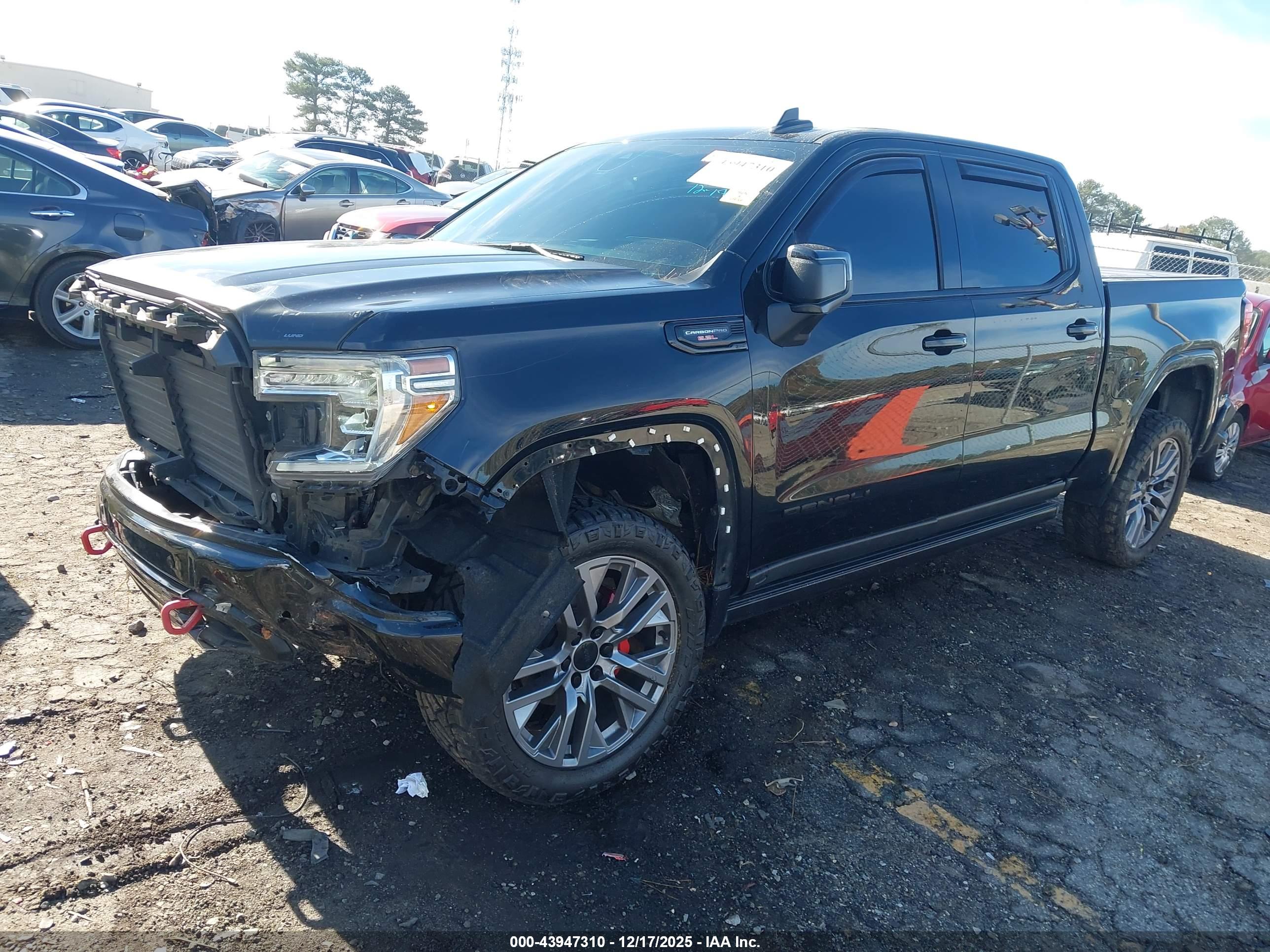 GMC SIERRA image 2