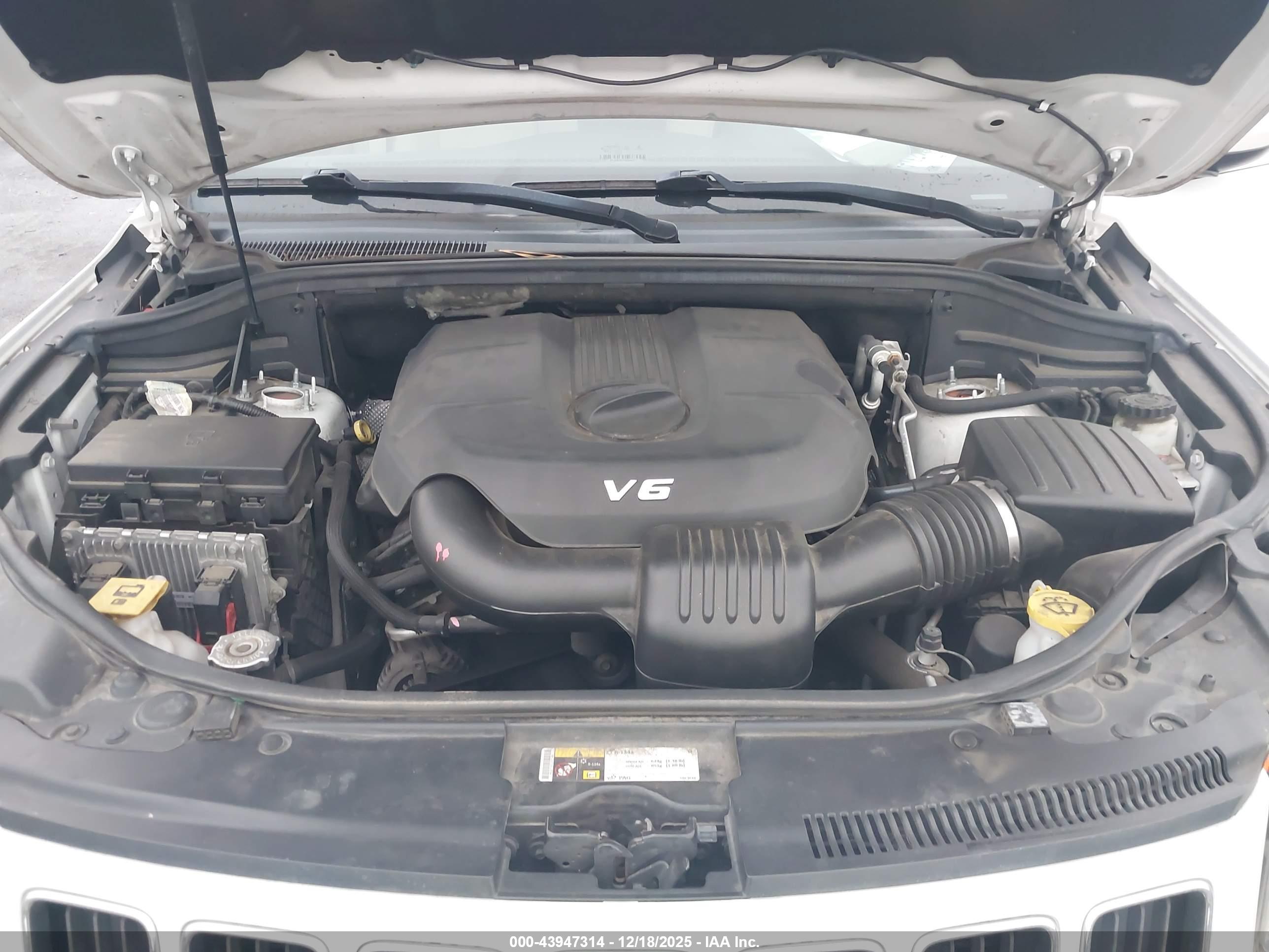 JEEP GRAND image 10