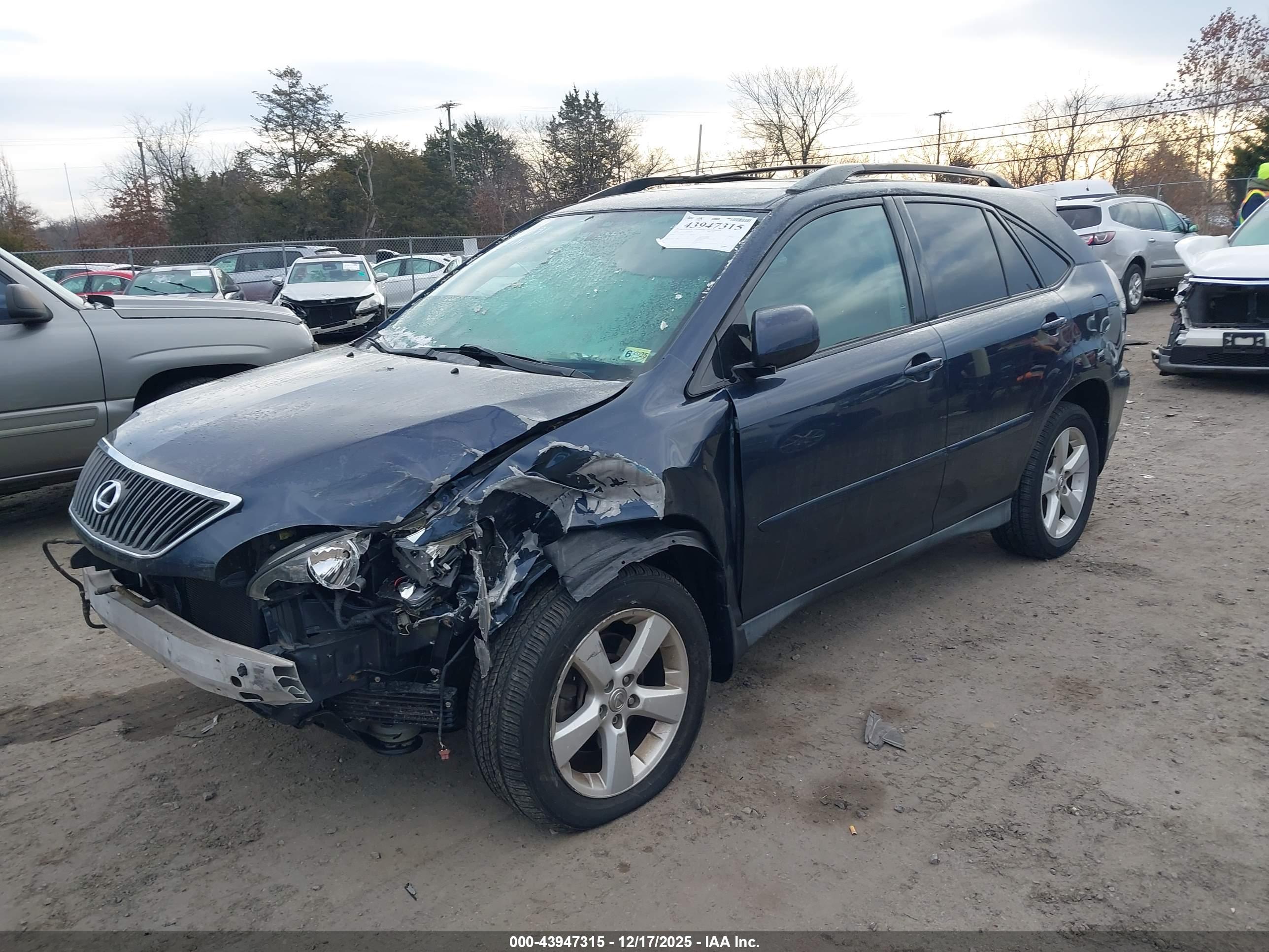 LEXUS RX image 2