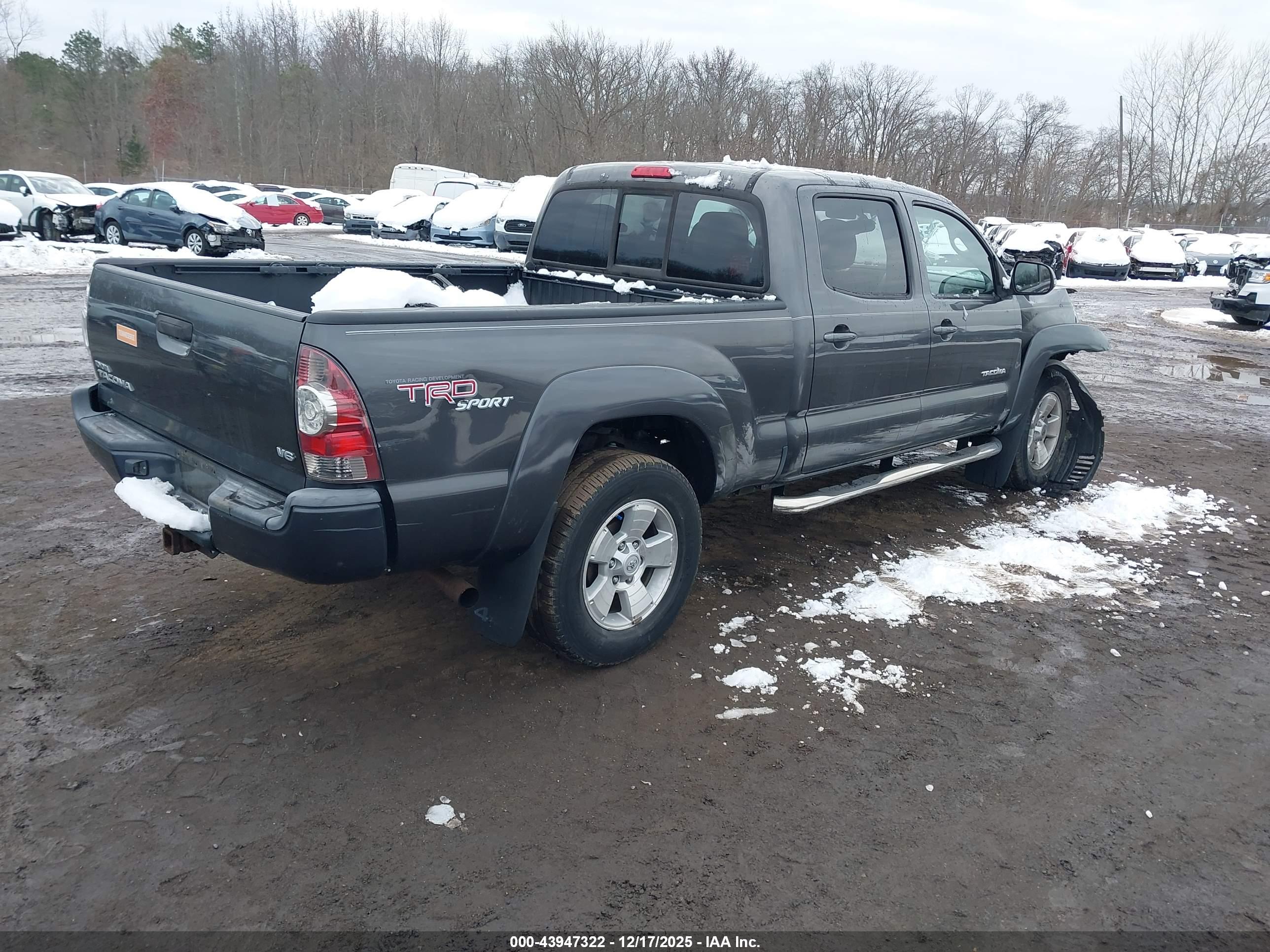 TOYOTA TACOMA image 4