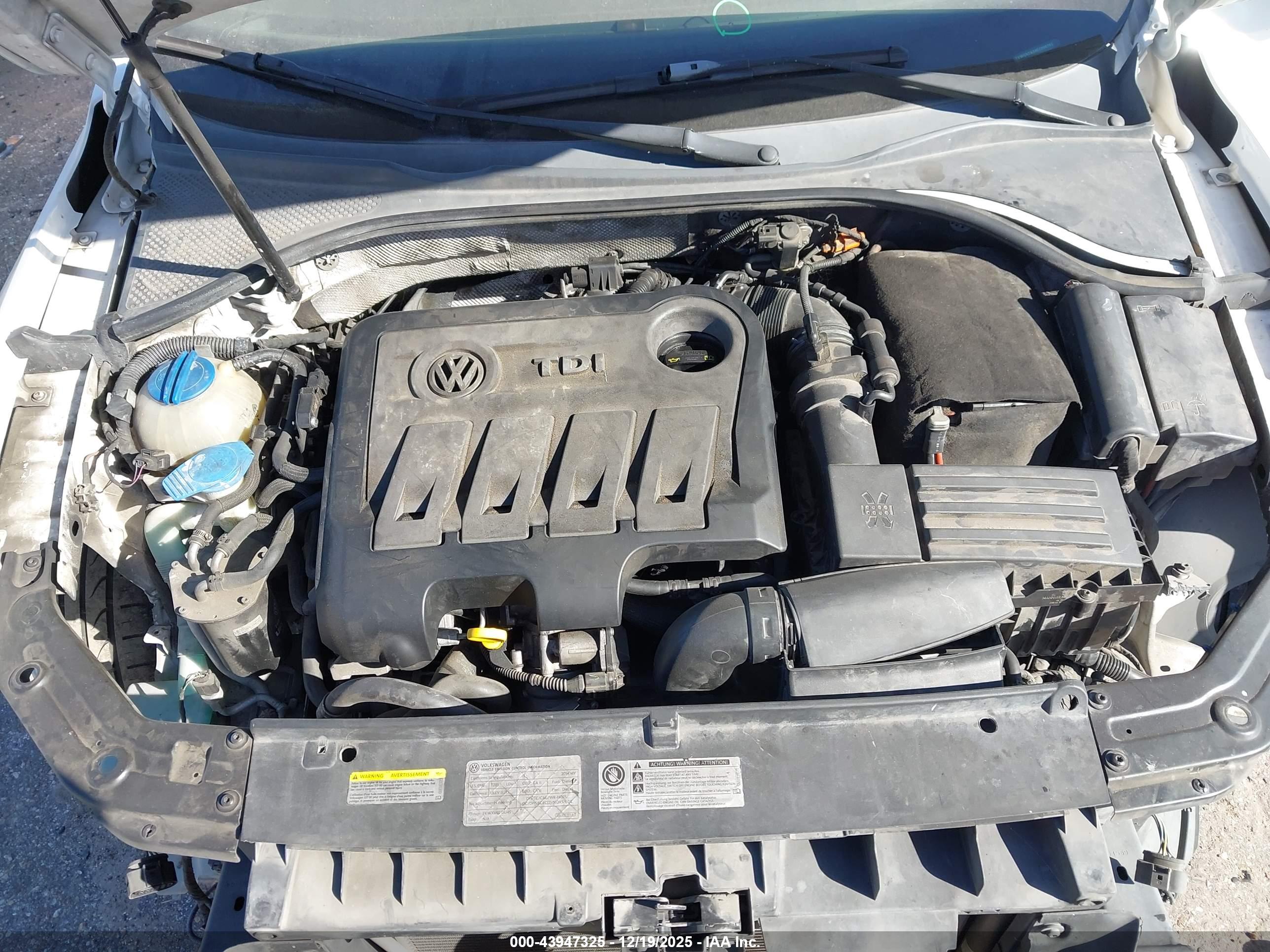 VOLKSWAGEN PASSAT image 10