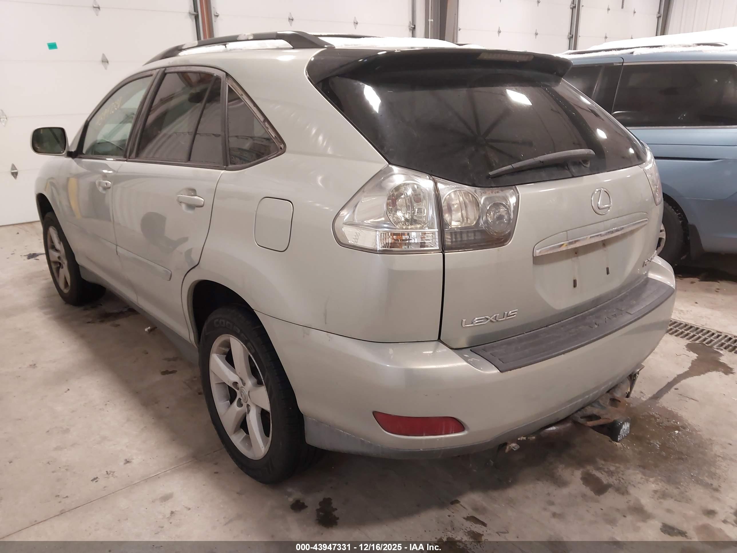 LEXUS RX image 6