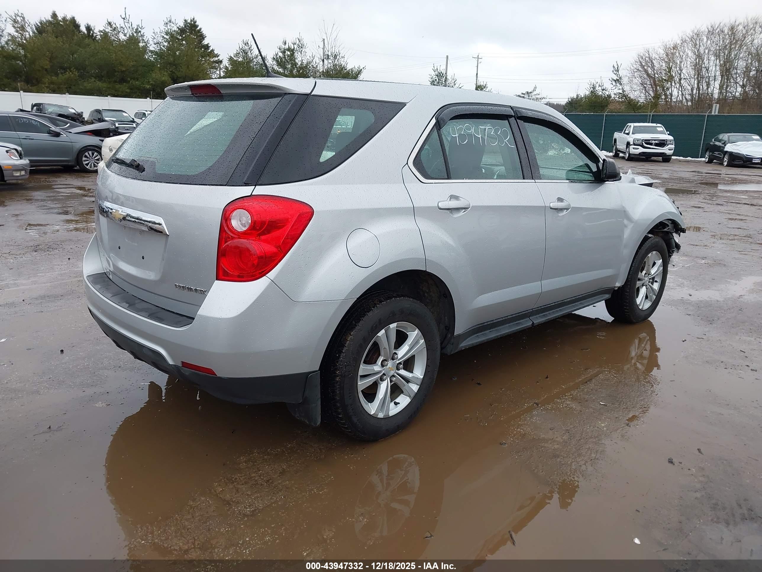 CHEVROLET EQUINOX image 4