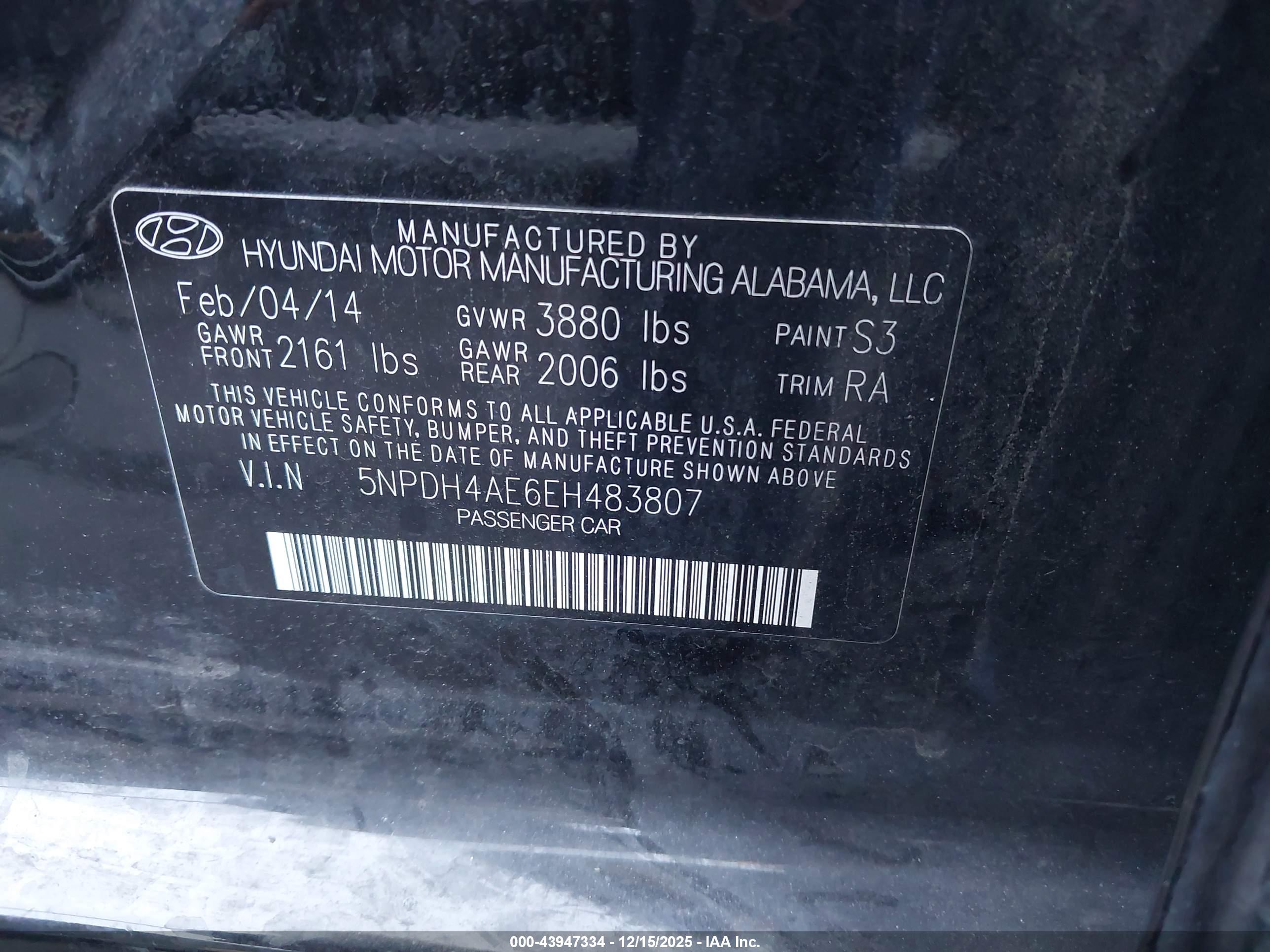 HYUNDAI ELANTRA image 9