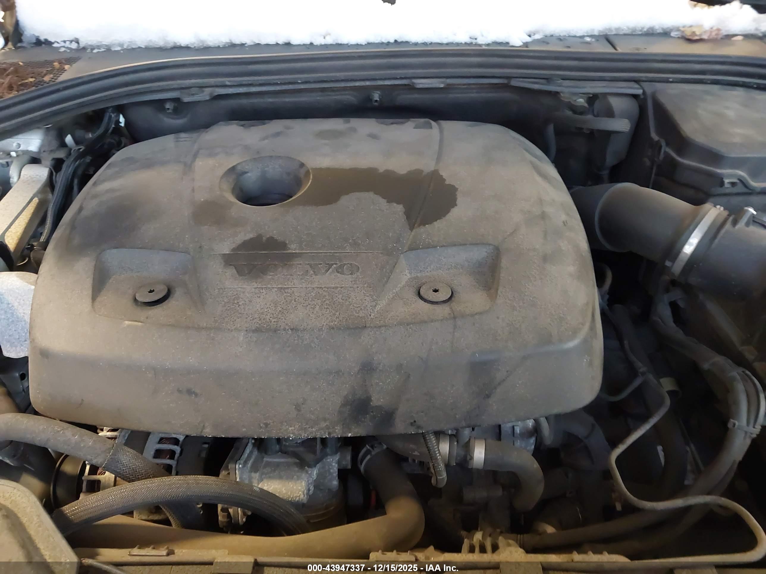 VOLVO S60 image 10