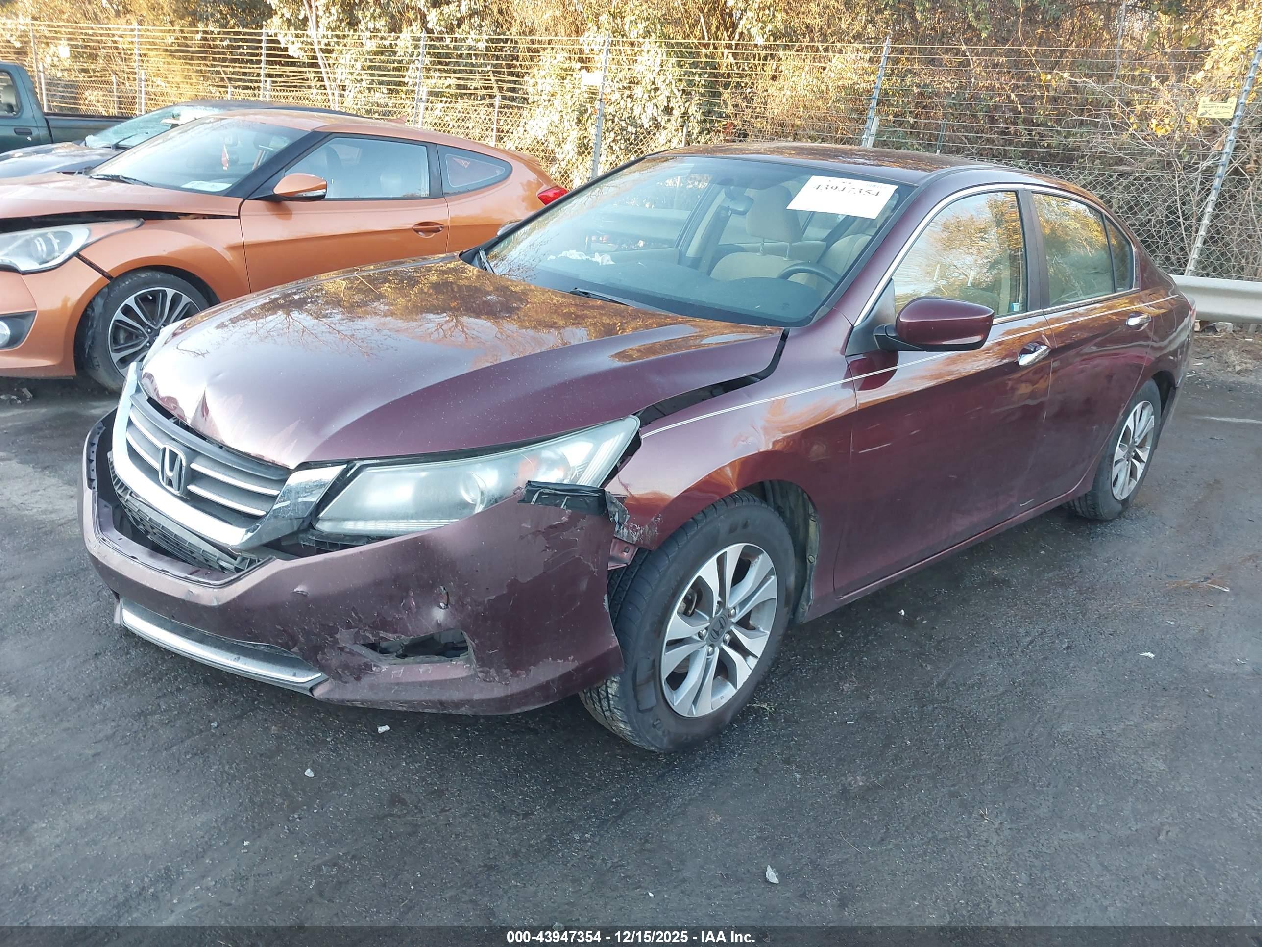 HONDA ACCORD image 2