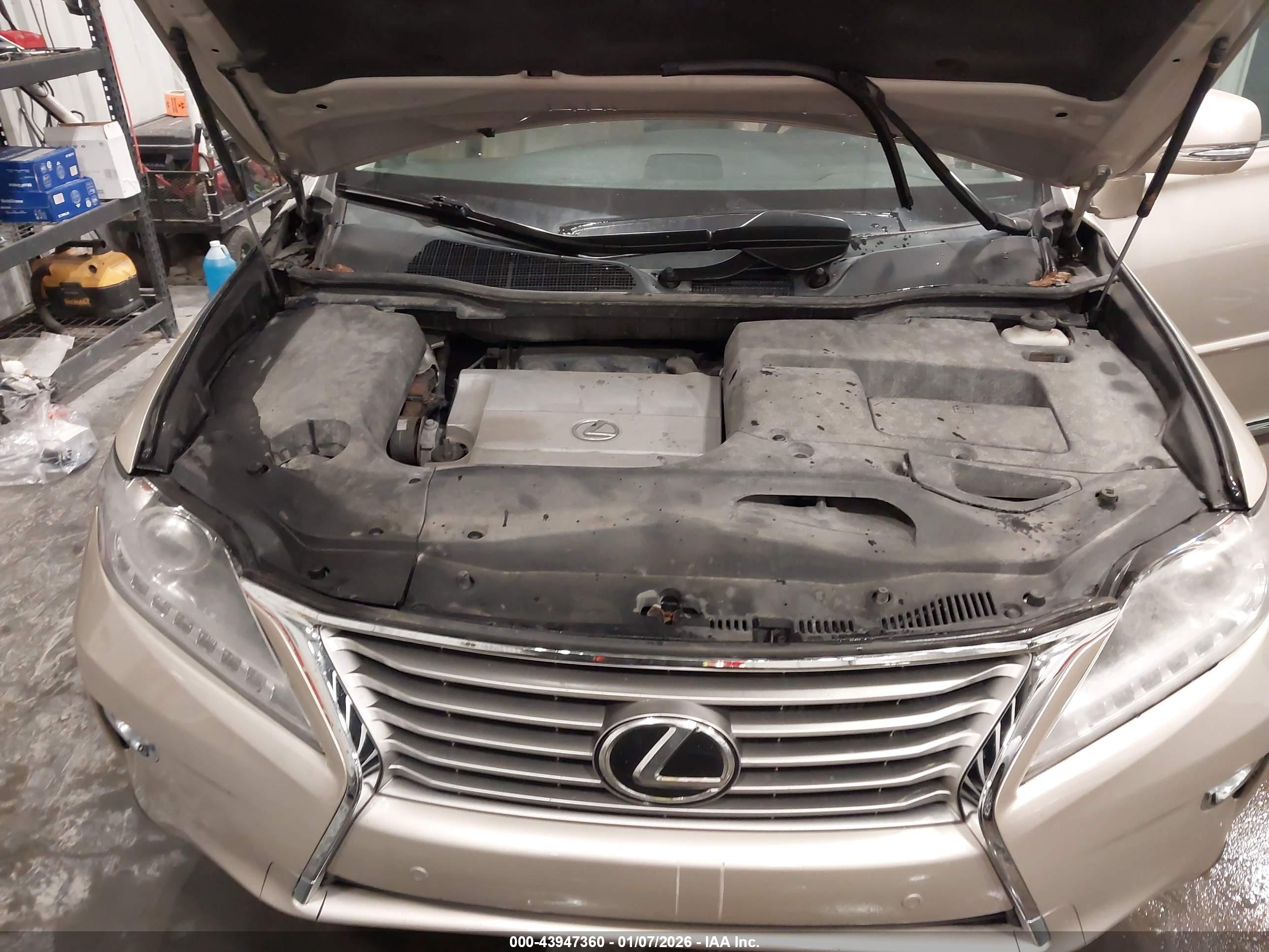 LEXUS RX image 10