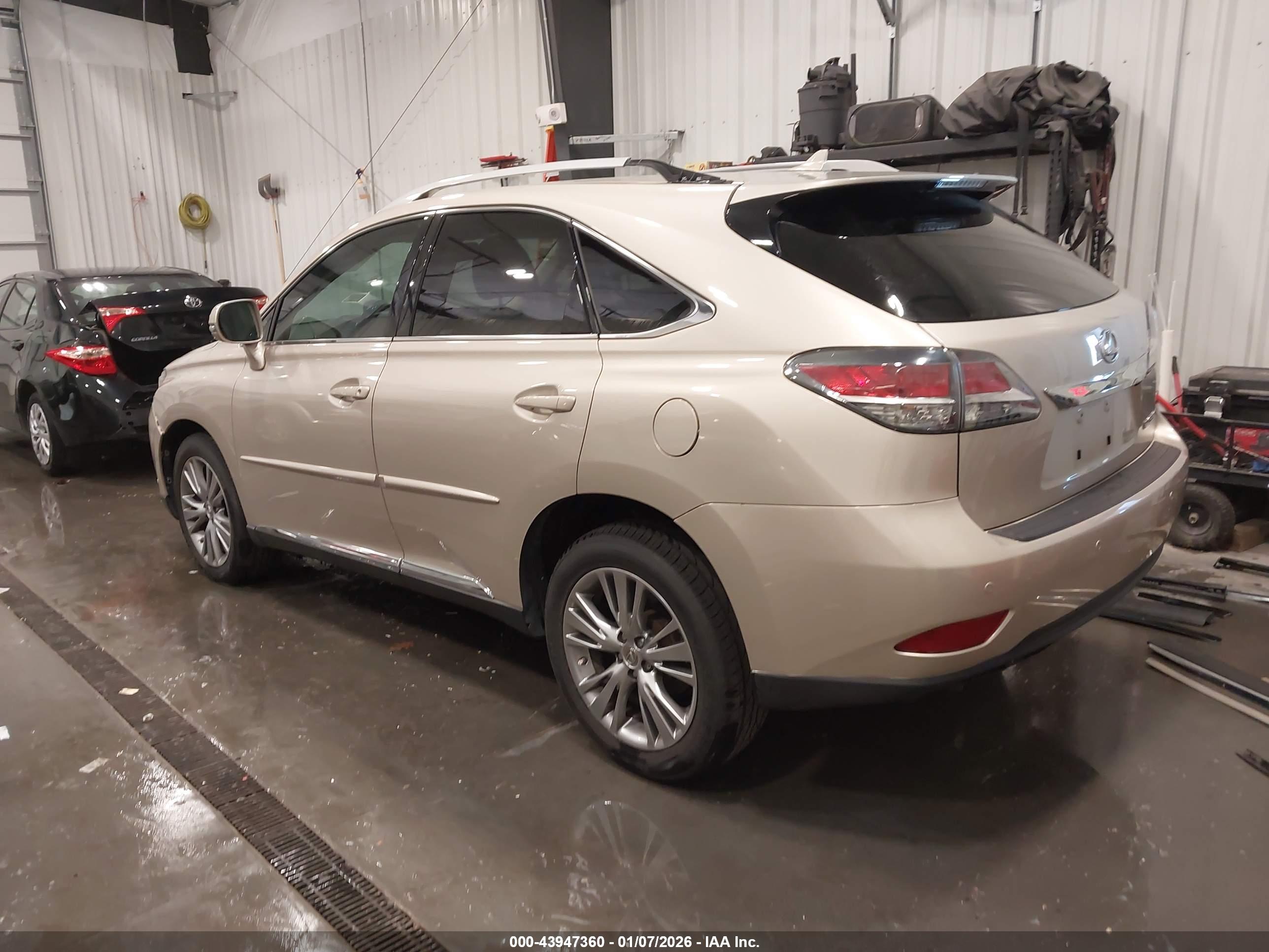 LEXUS RX image 3