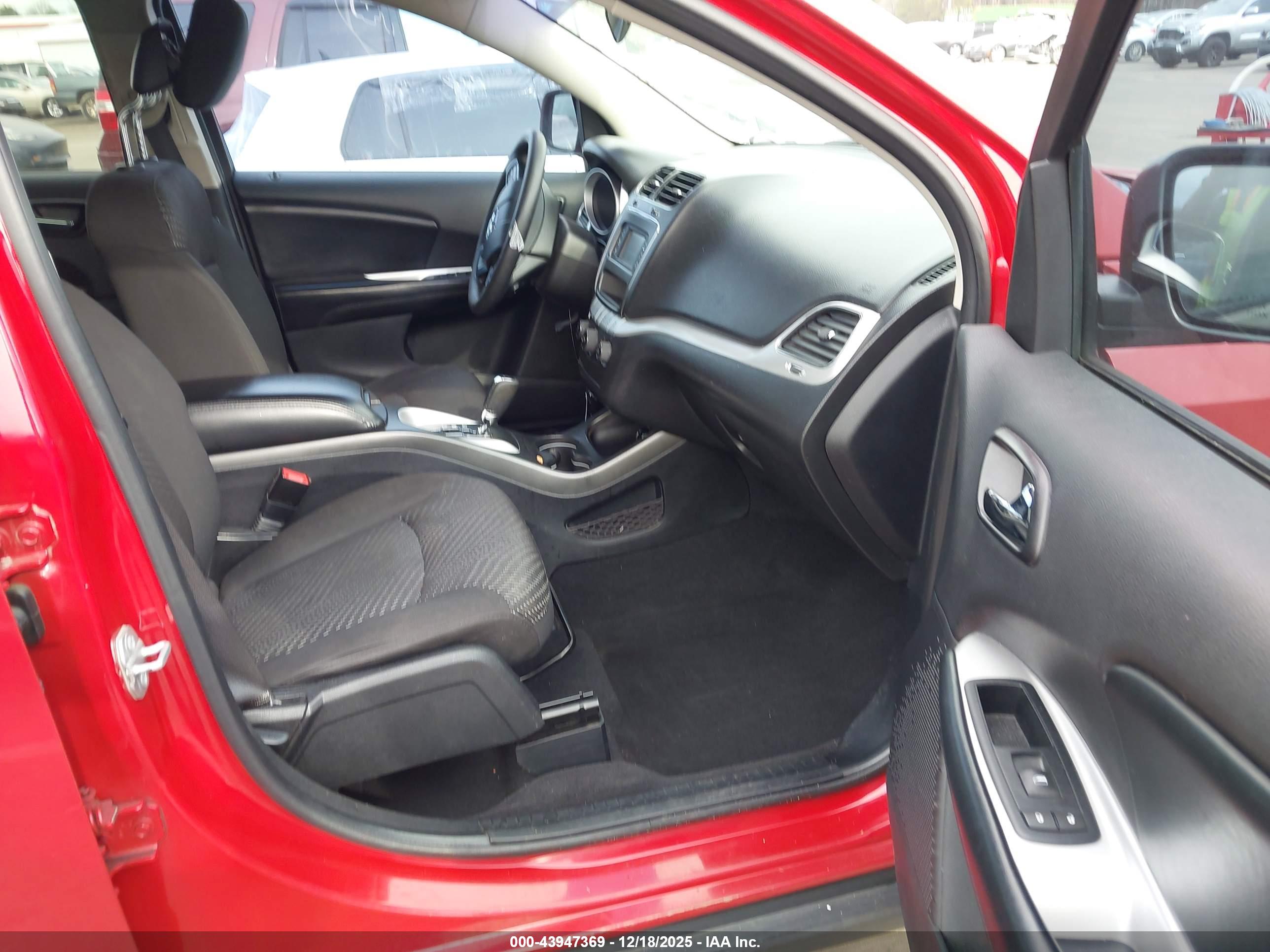 DODGE JOURNEY image 5