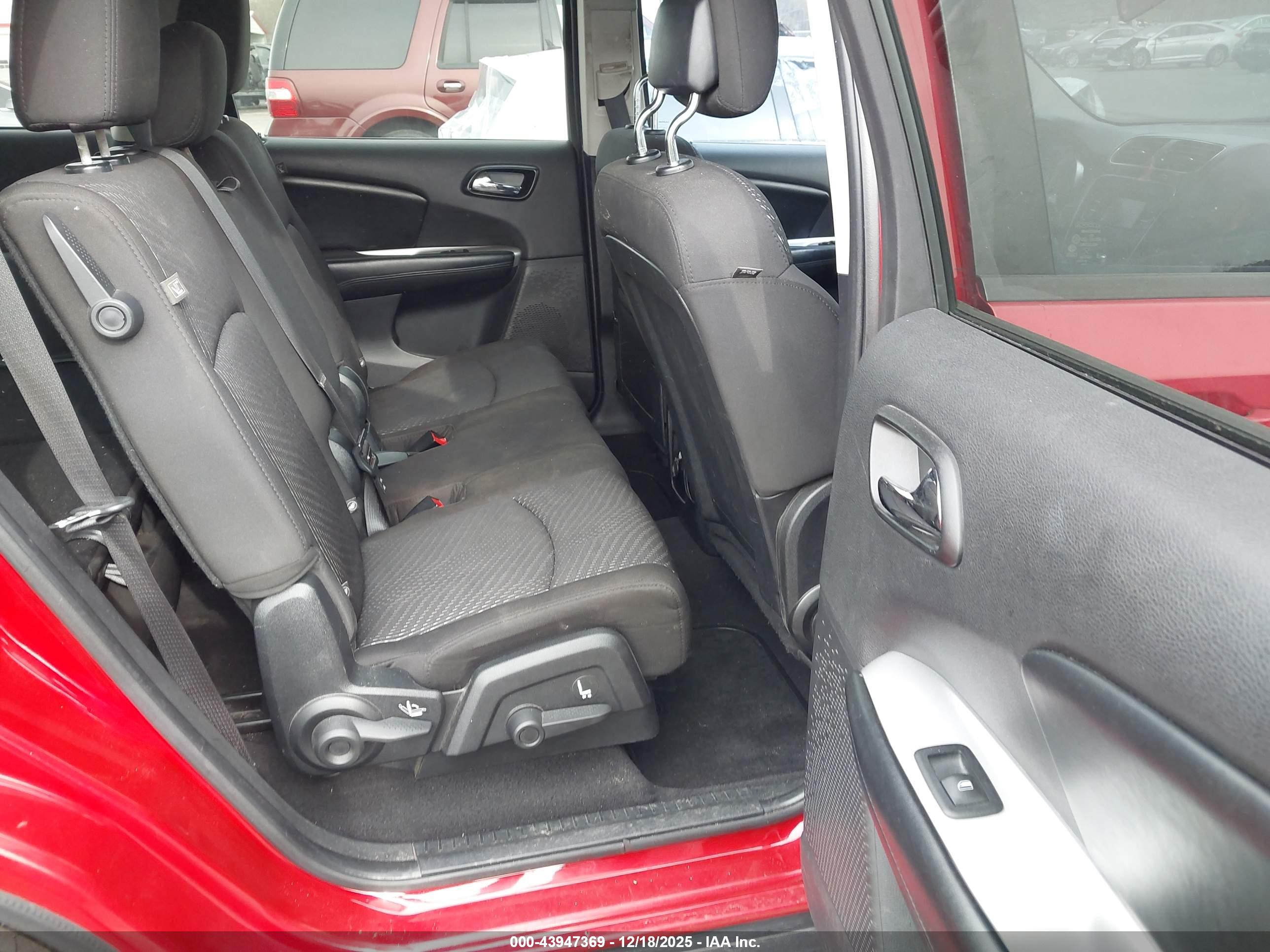 DODGE JOURNEY image 8