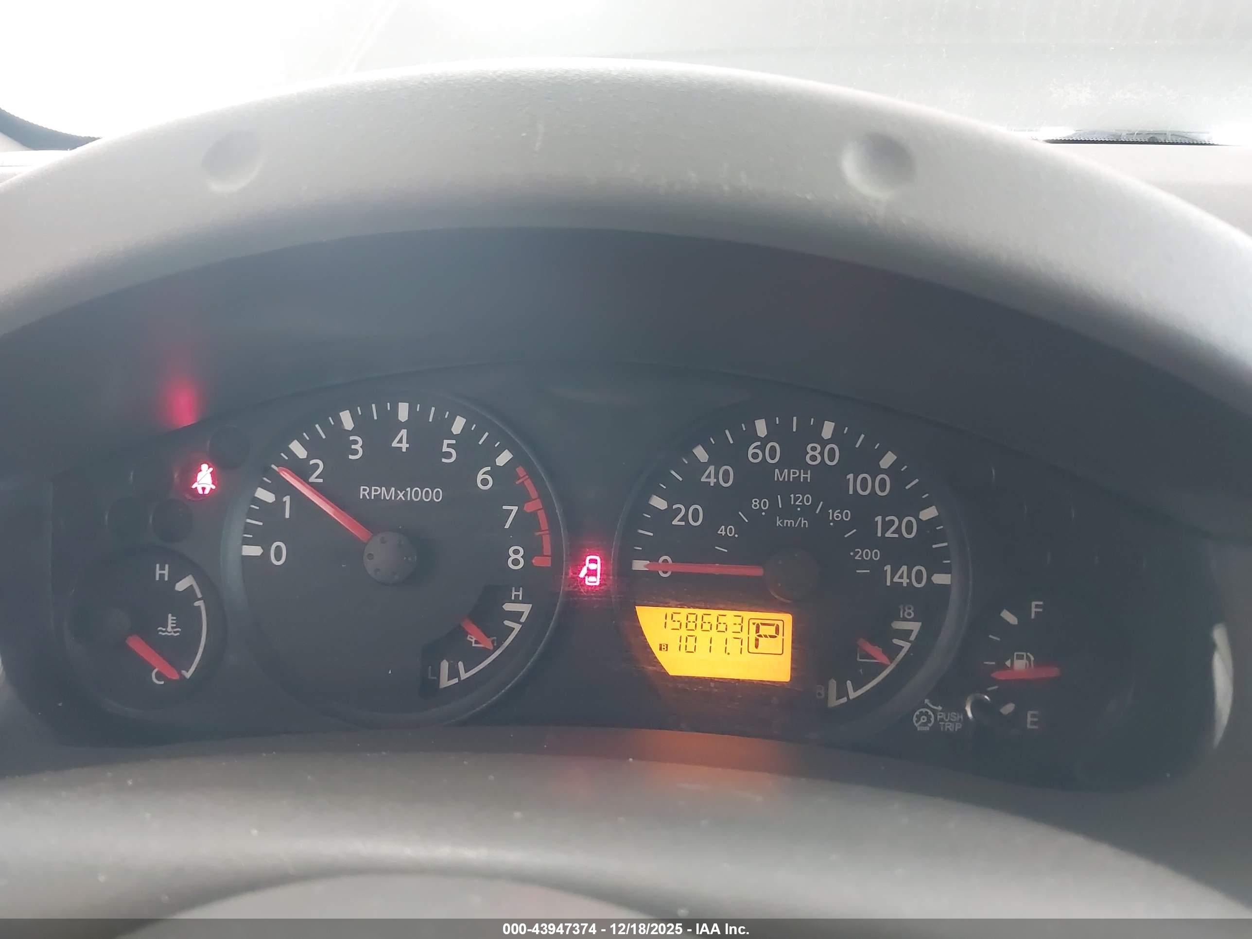 NISSAN FRONTIER image 7