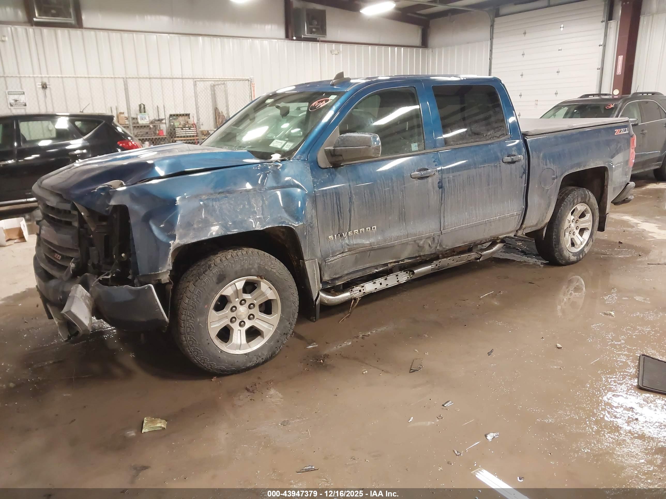 CHEVROLET SILVERADO image 2