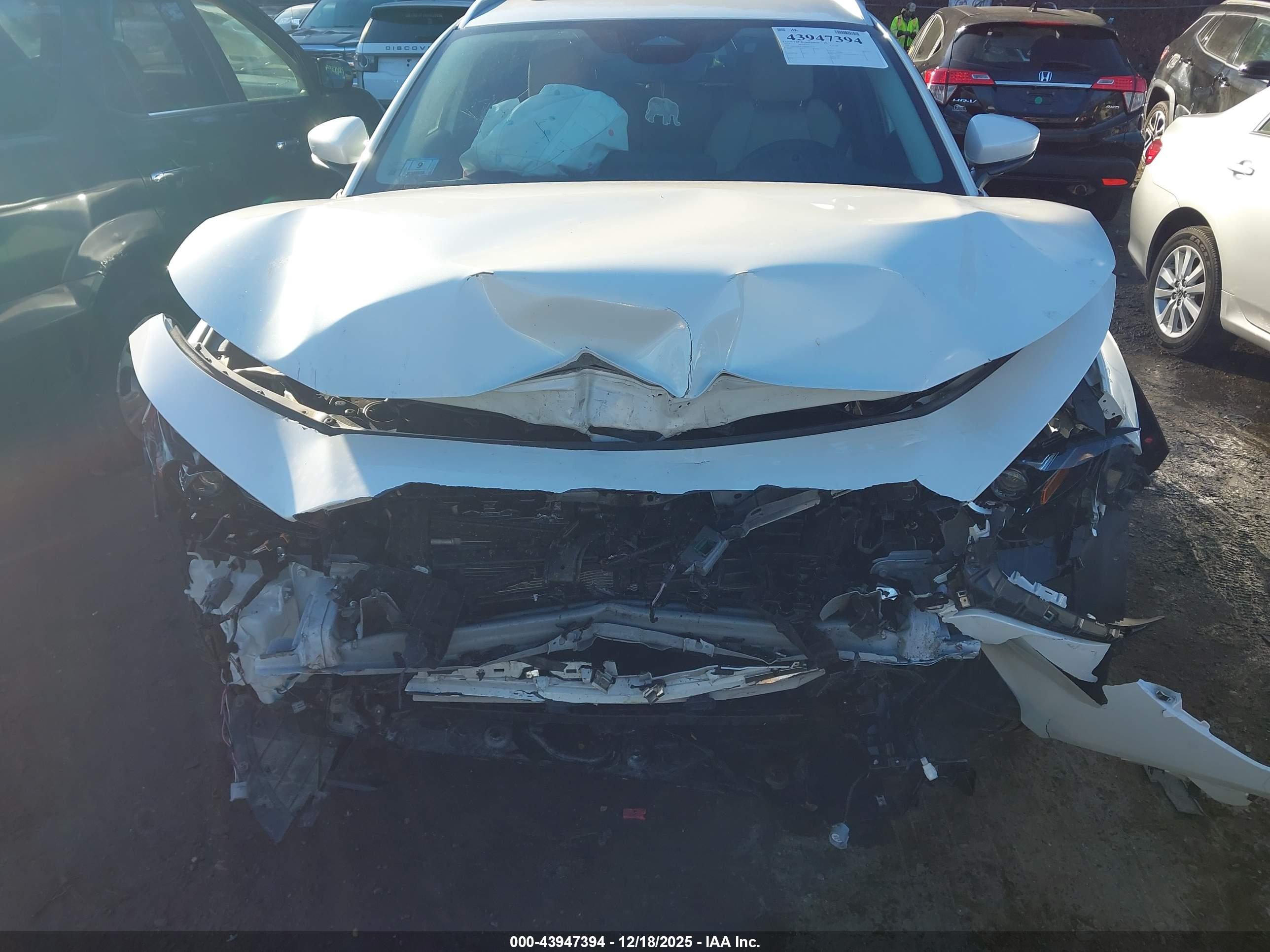MAZDA CX-30 image 6