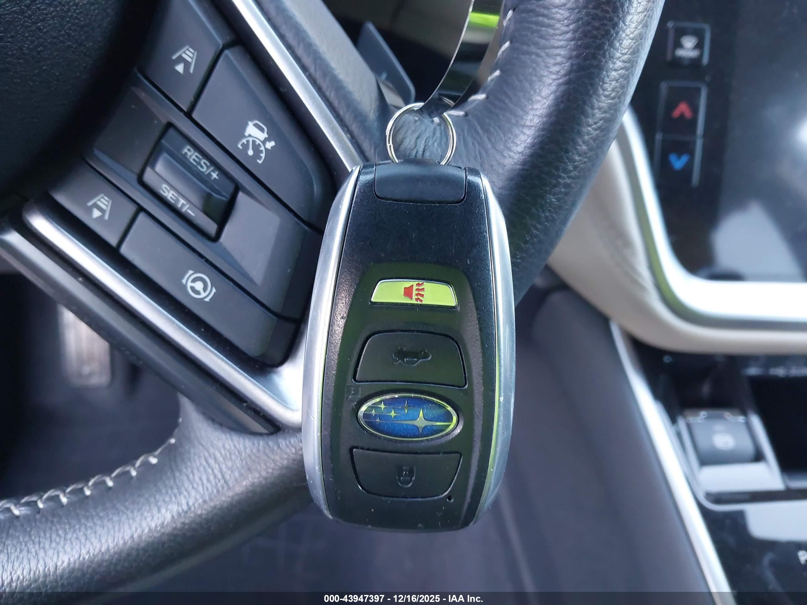 SUBARU OUTBACK image 11