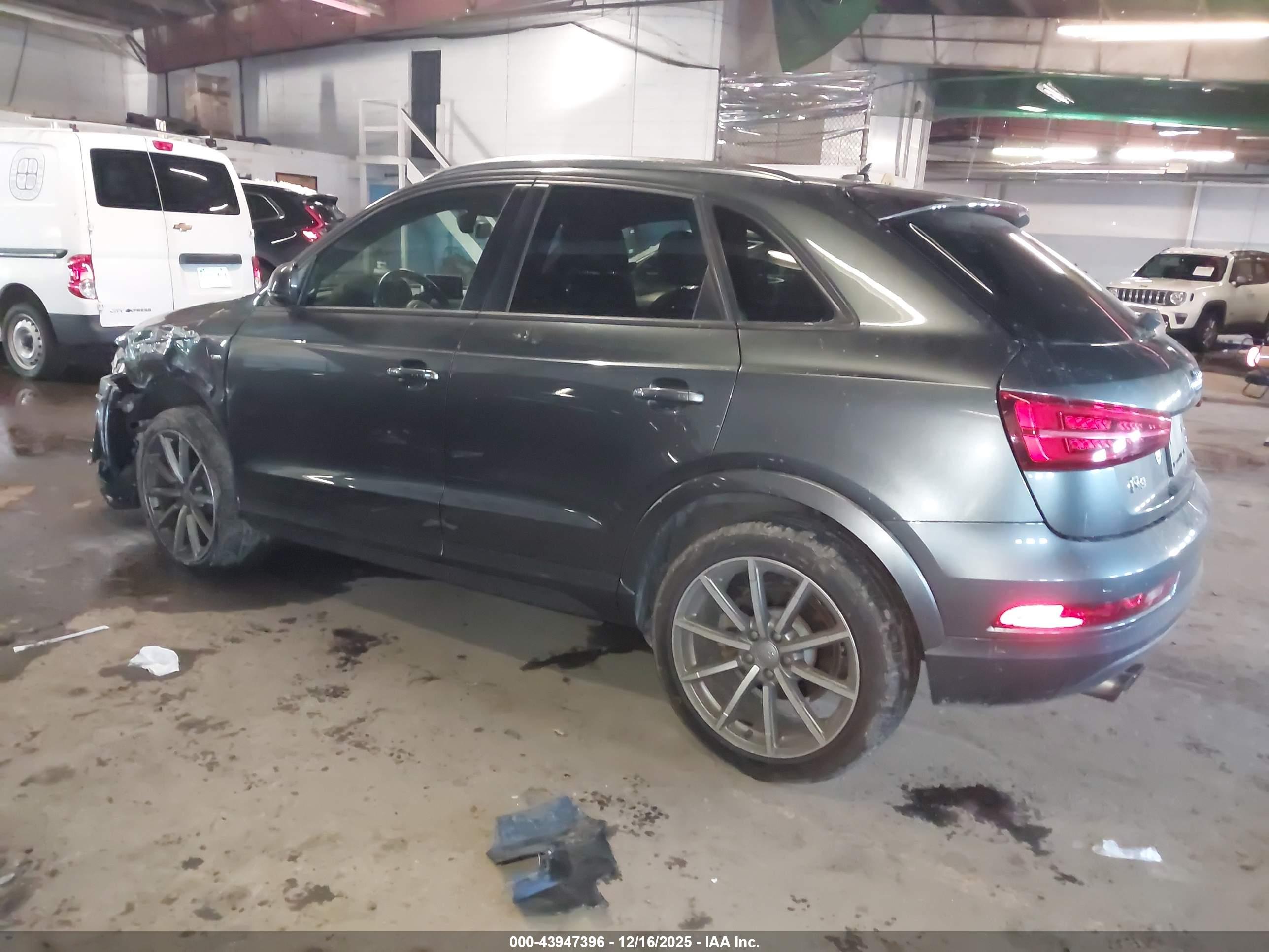 AUDI Q3 image 3